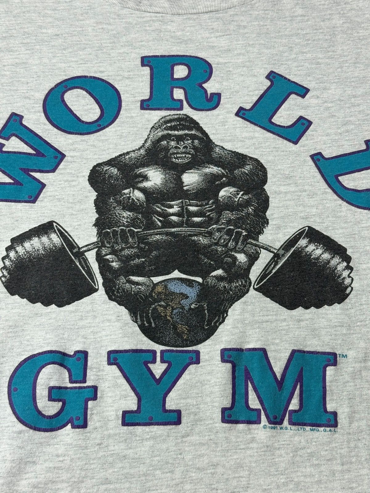 Vintage RARE* VINTAGE 90s 1991 WORLD GYM GORILLA TSHIRT BODYBUILDING Size US L / EU 52-54 / 3 - 3 Thumbnail