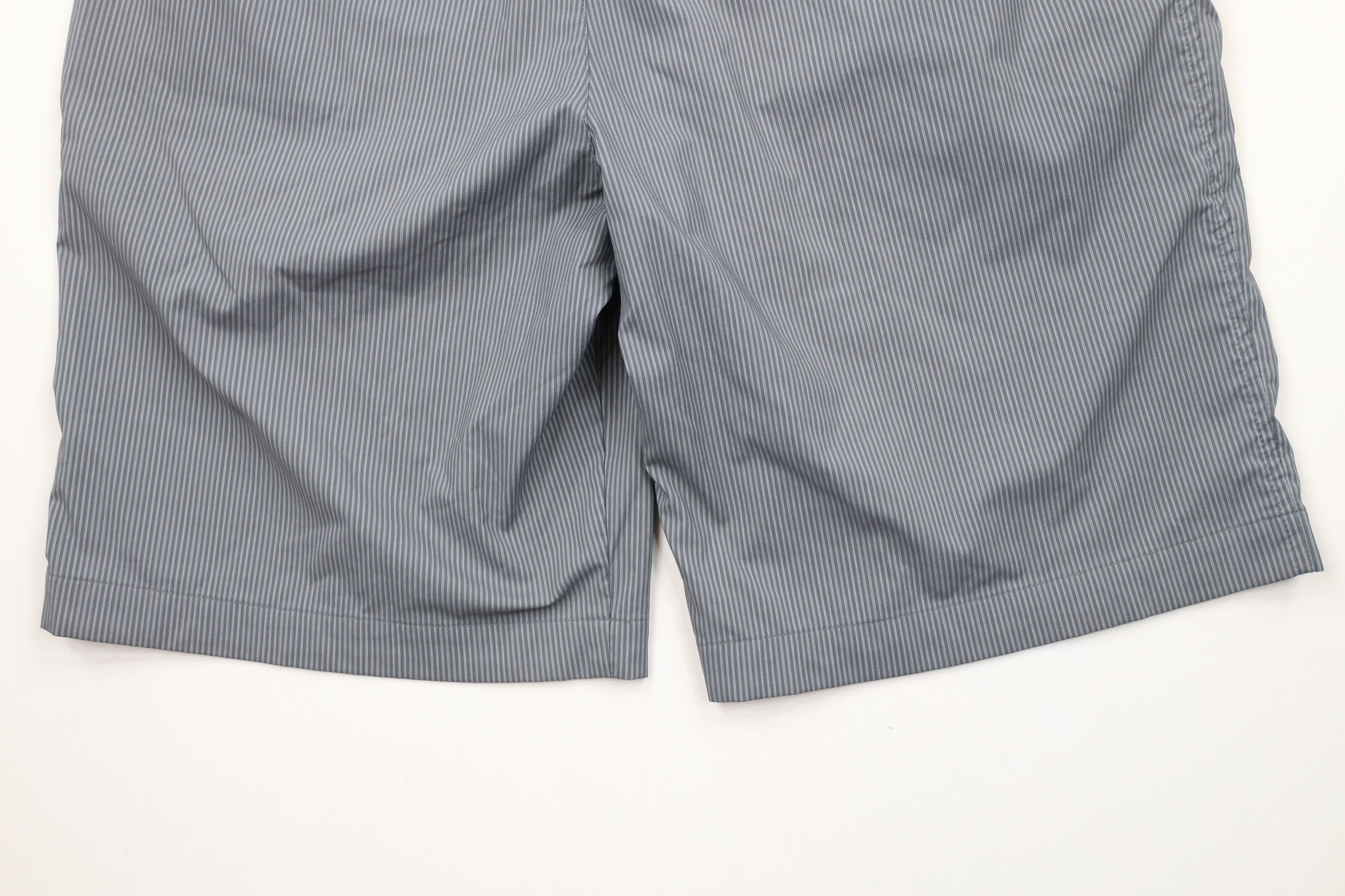 Nike × Vintage Nike Golf Flat Front Tech Golfing Chino Shorts Gray Size US 38 / EU 54 - 11 Thumbnail