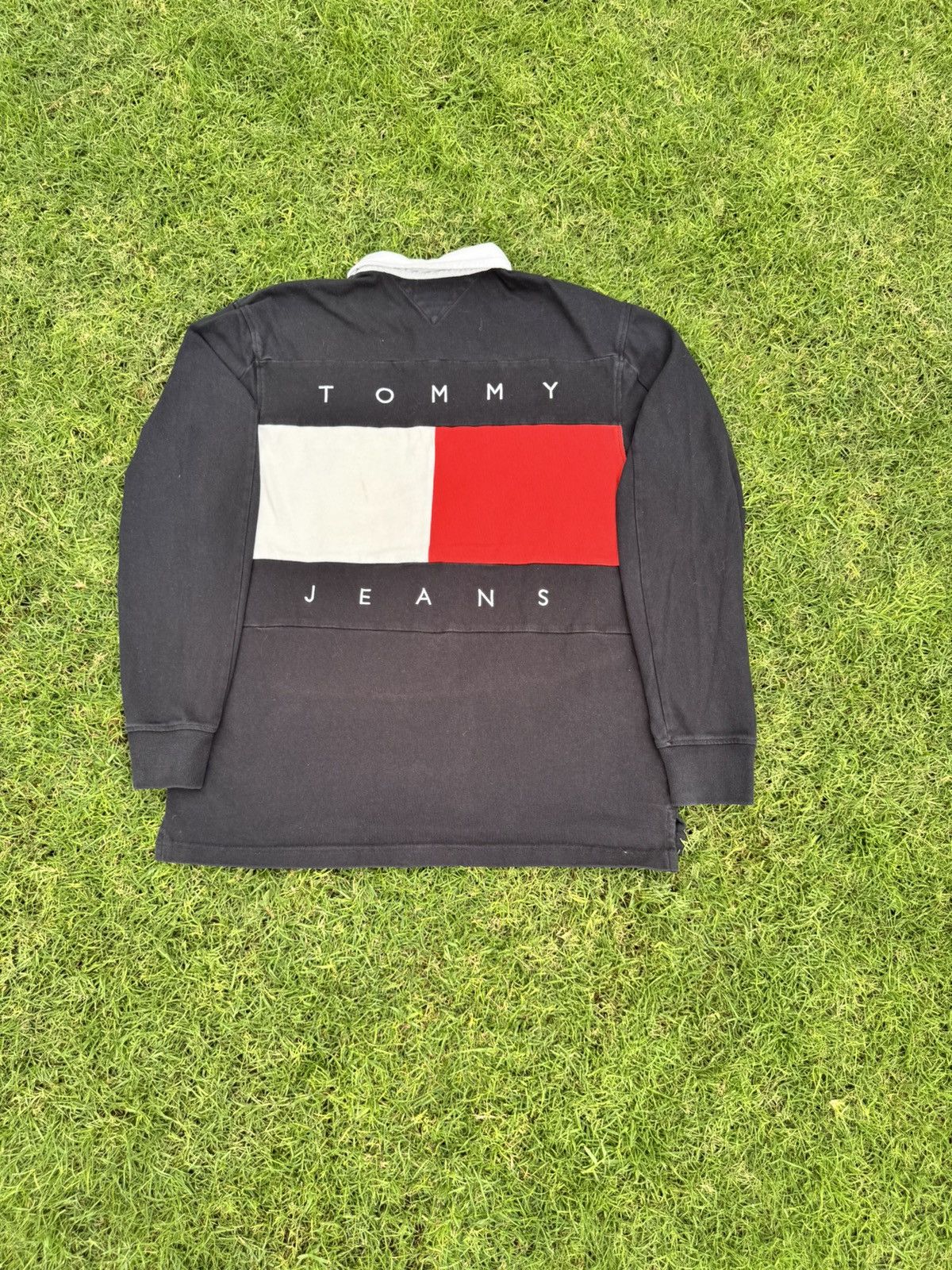 Tommy Hilfiger Tommy Jeans Street Archives Capsule Flag Logo Polo Size US L / EU 52-54 / 3 - 10 Thumbnail