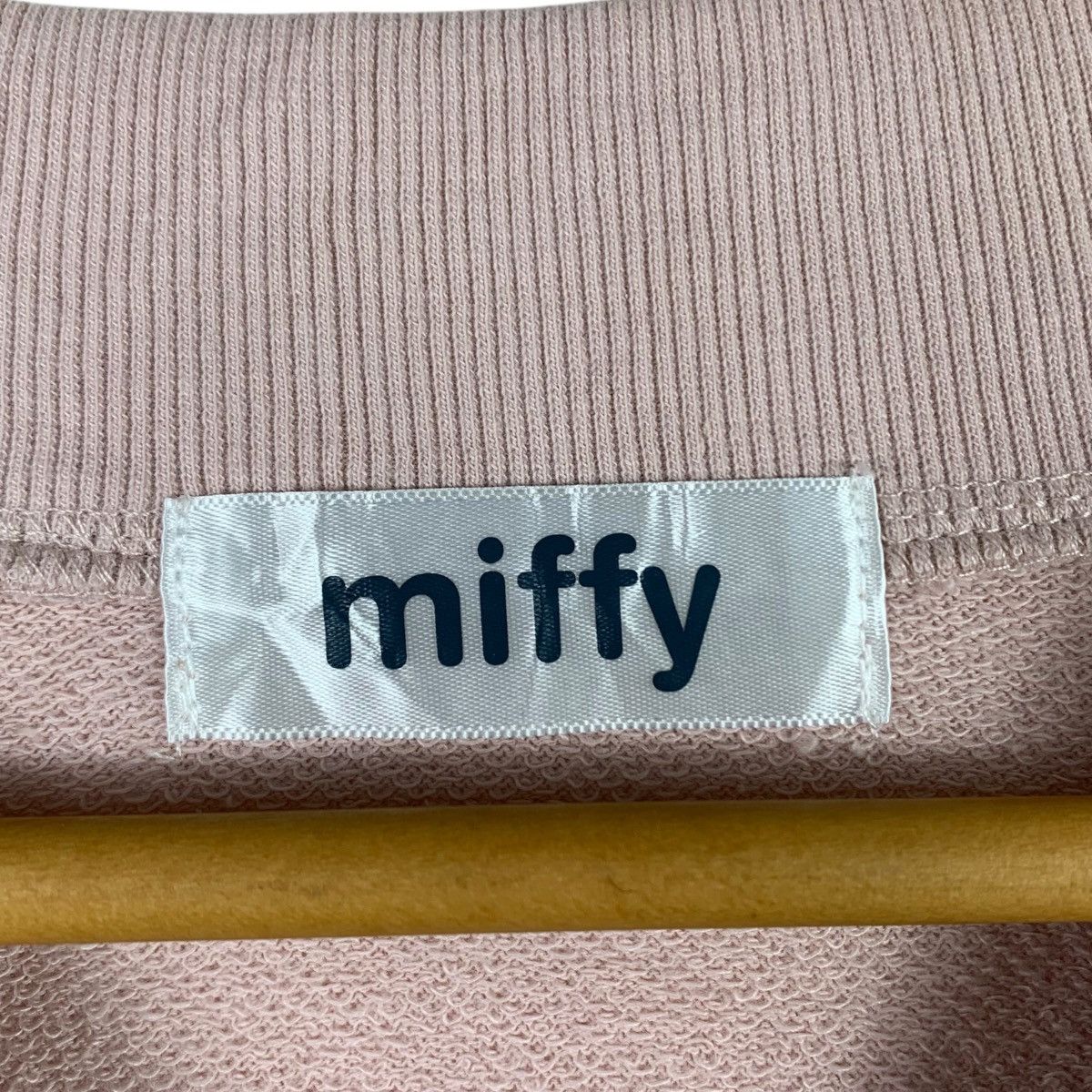 Vintage Vintage MIFFY Button Up Pink Cardigan Sweatshirt Size US L / EU 52-54 / 3 - 5 Thumbnail