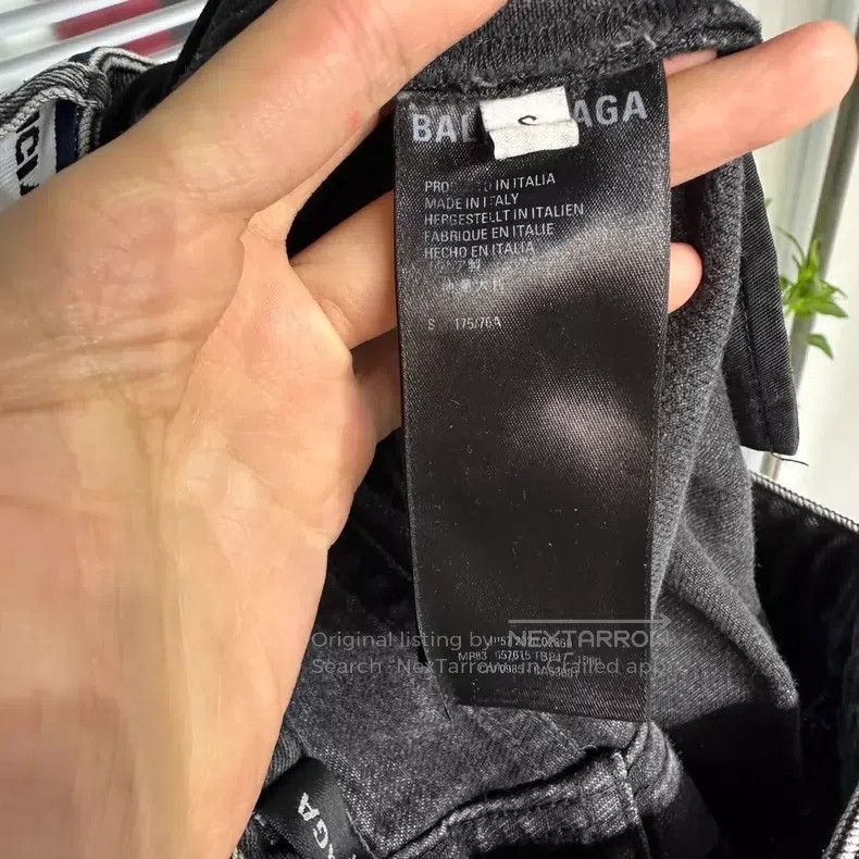 Balenciaga Balenciaga size S Denim pants, original model, heavy wash Size US 27 - 6 Thumbnail
