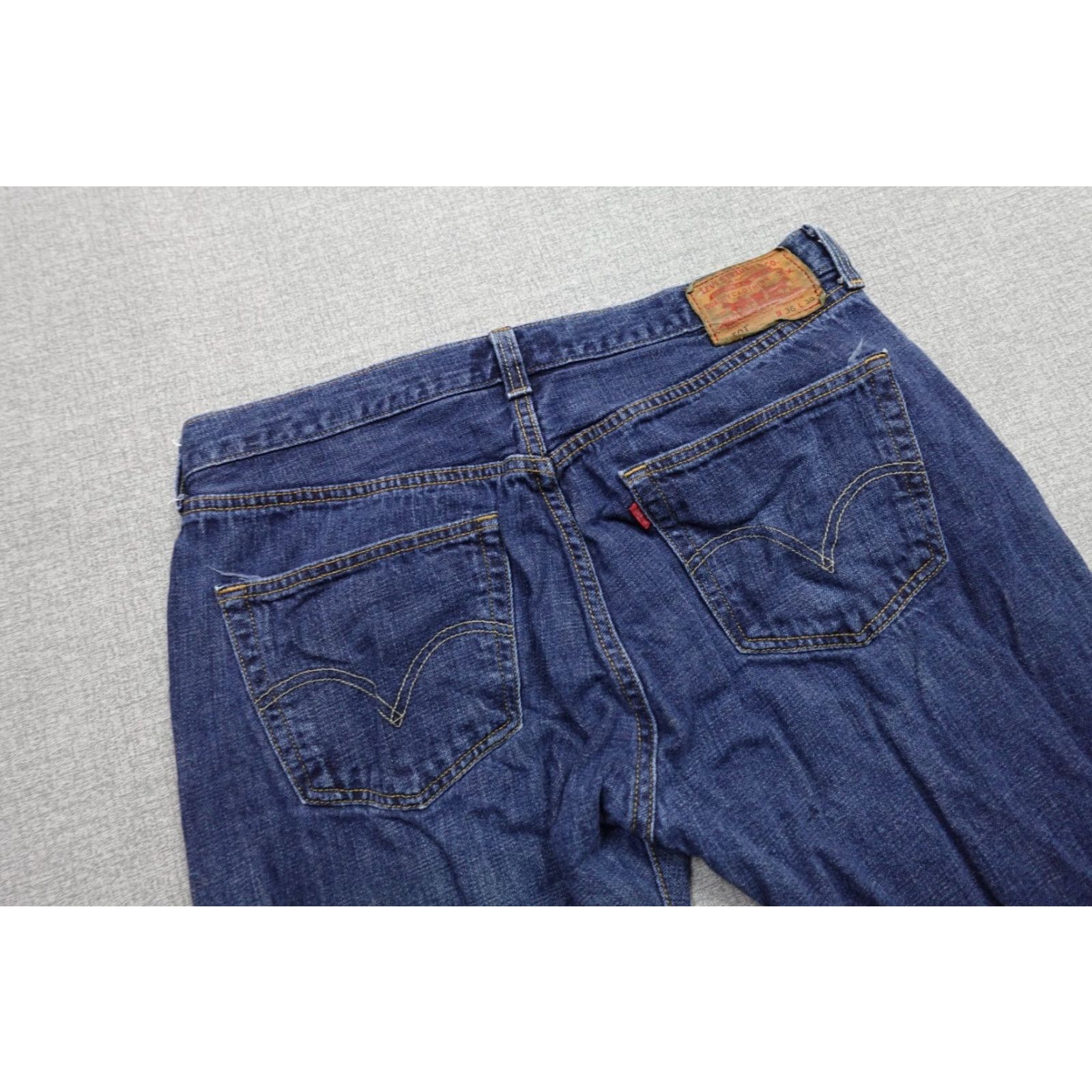 Levi's Levi's 501 Jeans Mens 36x30 Blue Regular Fit Button Fly Relaxed Western USA Dark Jeans Size US 36 / EU 52 - 2 Thumbnail