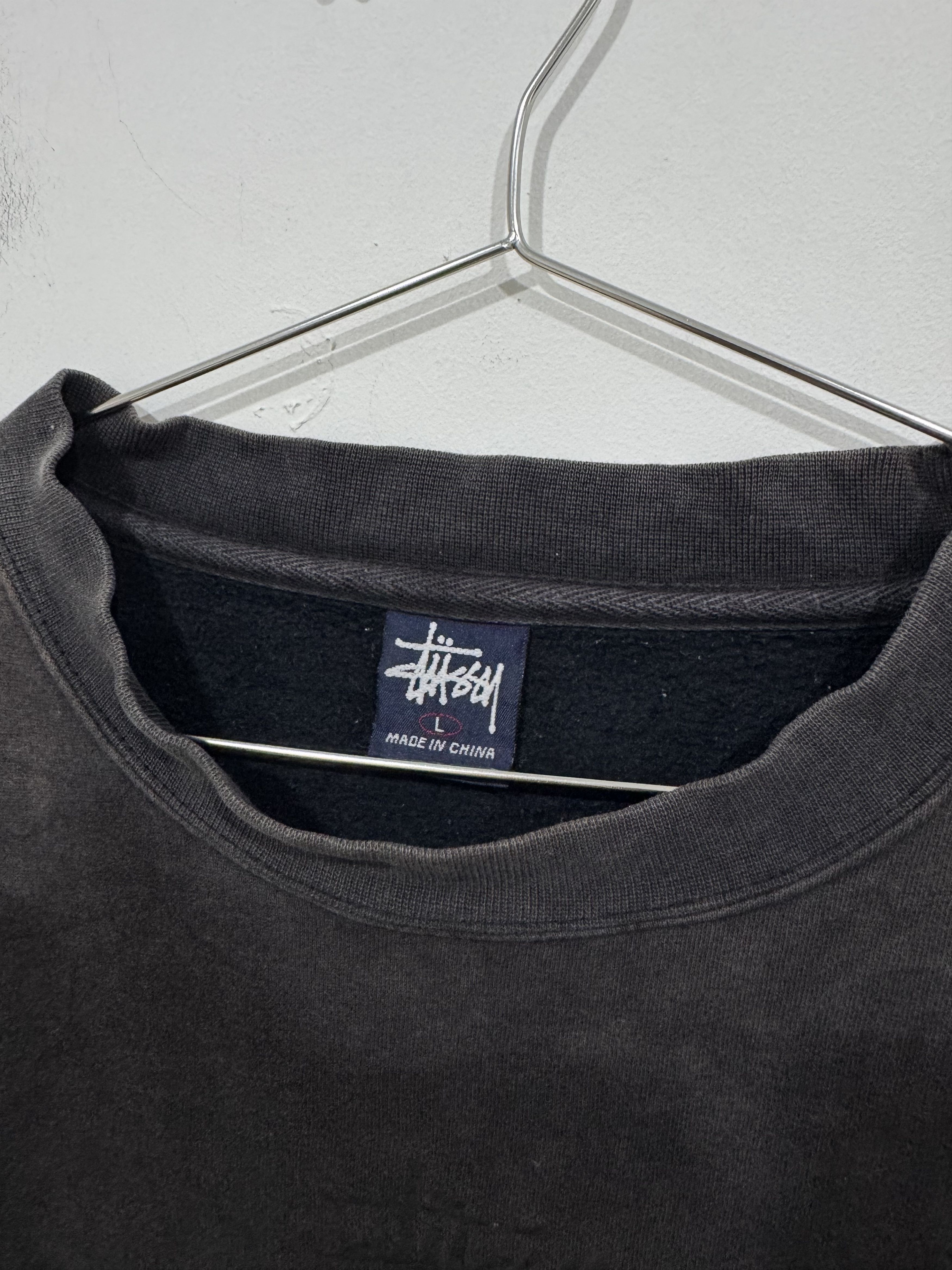Stussy Distressed Stussy Sweatshirt Size US L / EU 52-54 / 3 - 4 Thumbnail