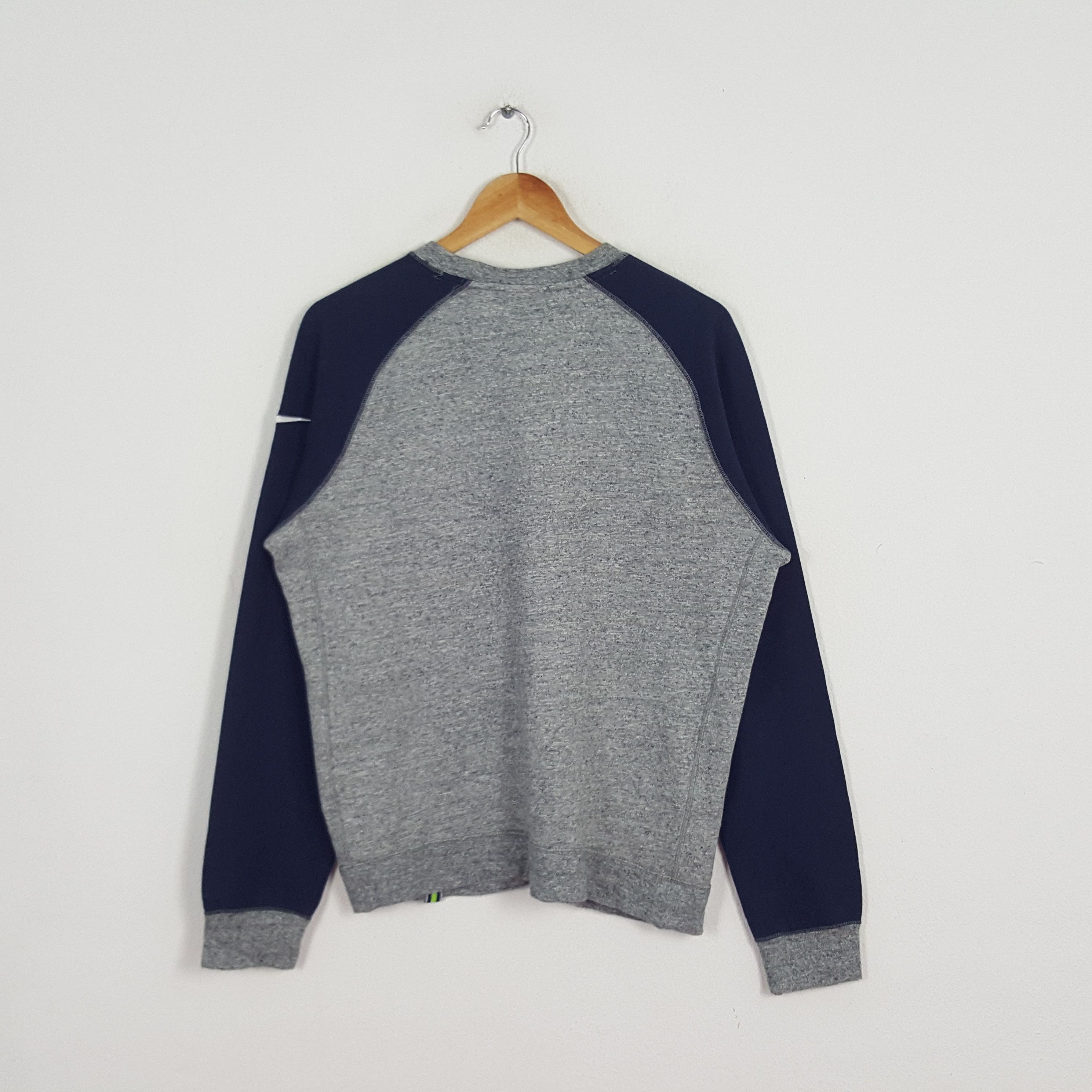 NFL × Nike × Vintage Vintage Nike Seattle Seahawks NFL Promo Sweatshirt Size US L / EU 52-54 / 3 - 3 Thumbnail