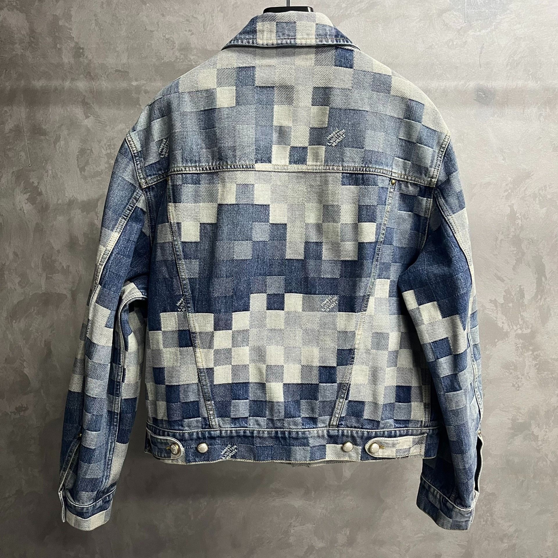 Louis Vuitton Louis Vuitton 24 latest Louis Vuitton co-branded collection Size US L / EU 52-54 / 3 - 5 Thumbnail