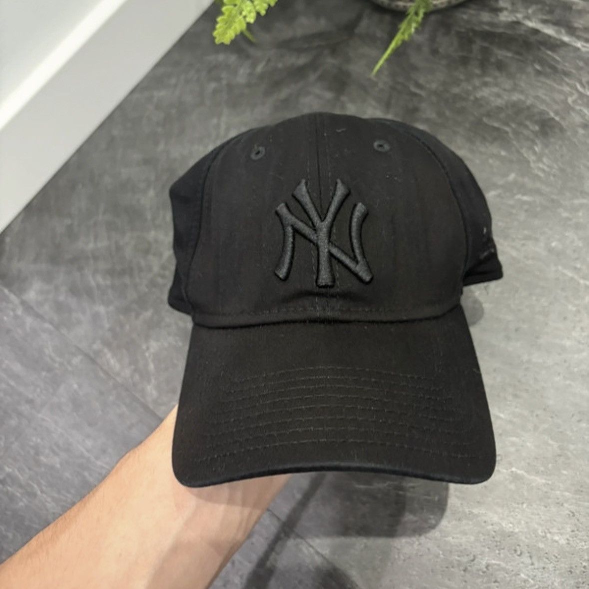 New Era 90s New Era Yankees Vintage Baseball Hat Cap big Logo Rare Size 40 - 2 Thumbnail