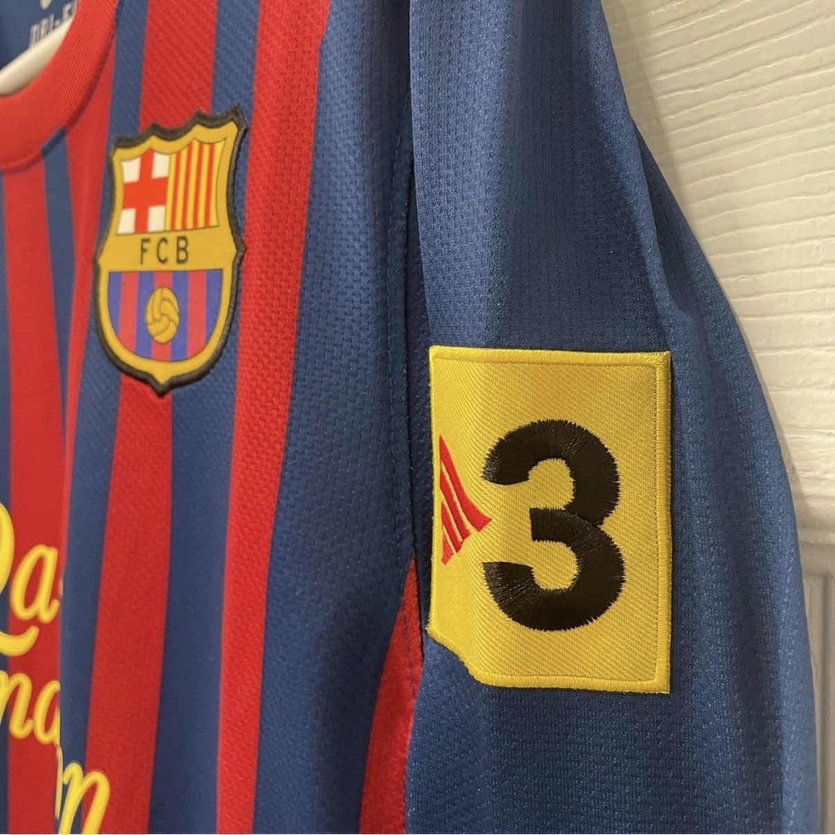 Nike Messi Barcelona 2011-2012 Home Jersey Long Sleeve Size US S / EU 44-46 / 1 - 5 Thumbnail