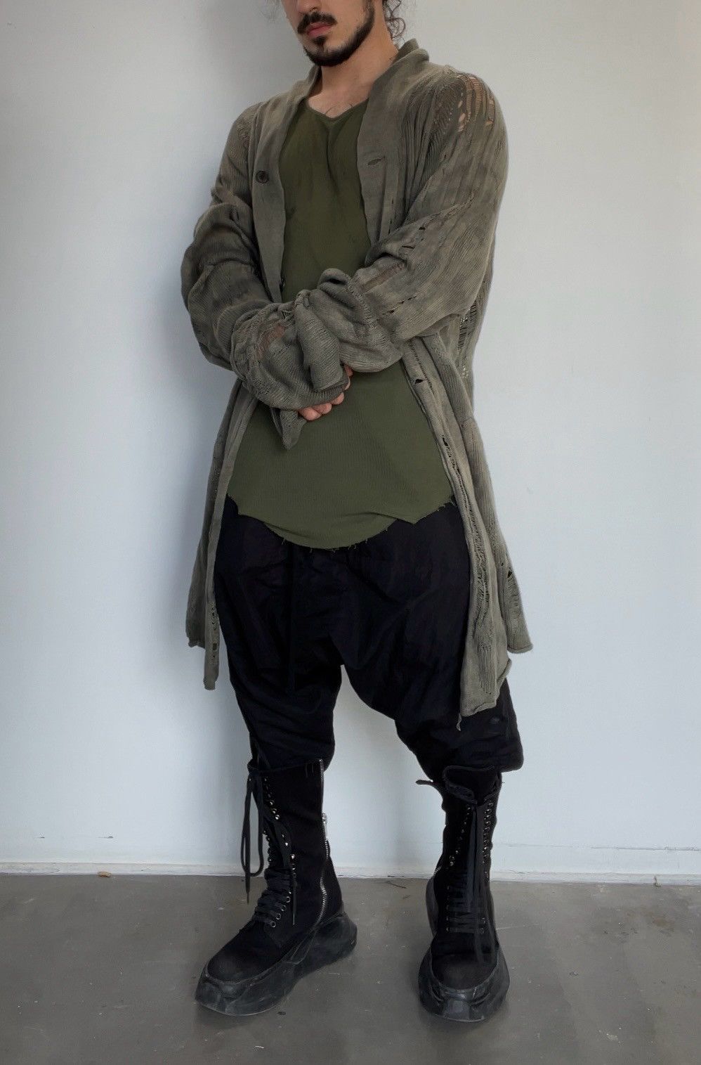 Other Chia Hung Su Distressed Cardigan Size US L / EU 52-54 / 3 - 1 Thumbnail