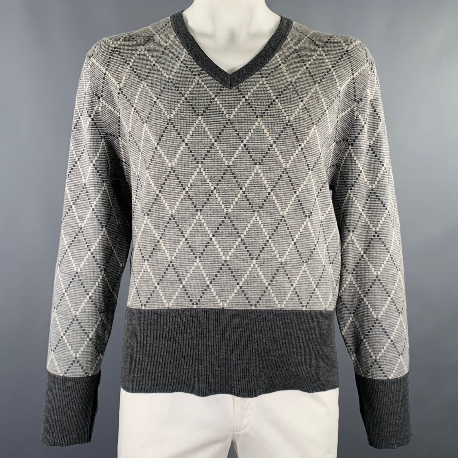 Brooks Brothers Black Fleece XXL Grey White Diamond Wool Blend V-Neck Pullover Size US XXL / EU 58 / 5 - 1 Thumbnail