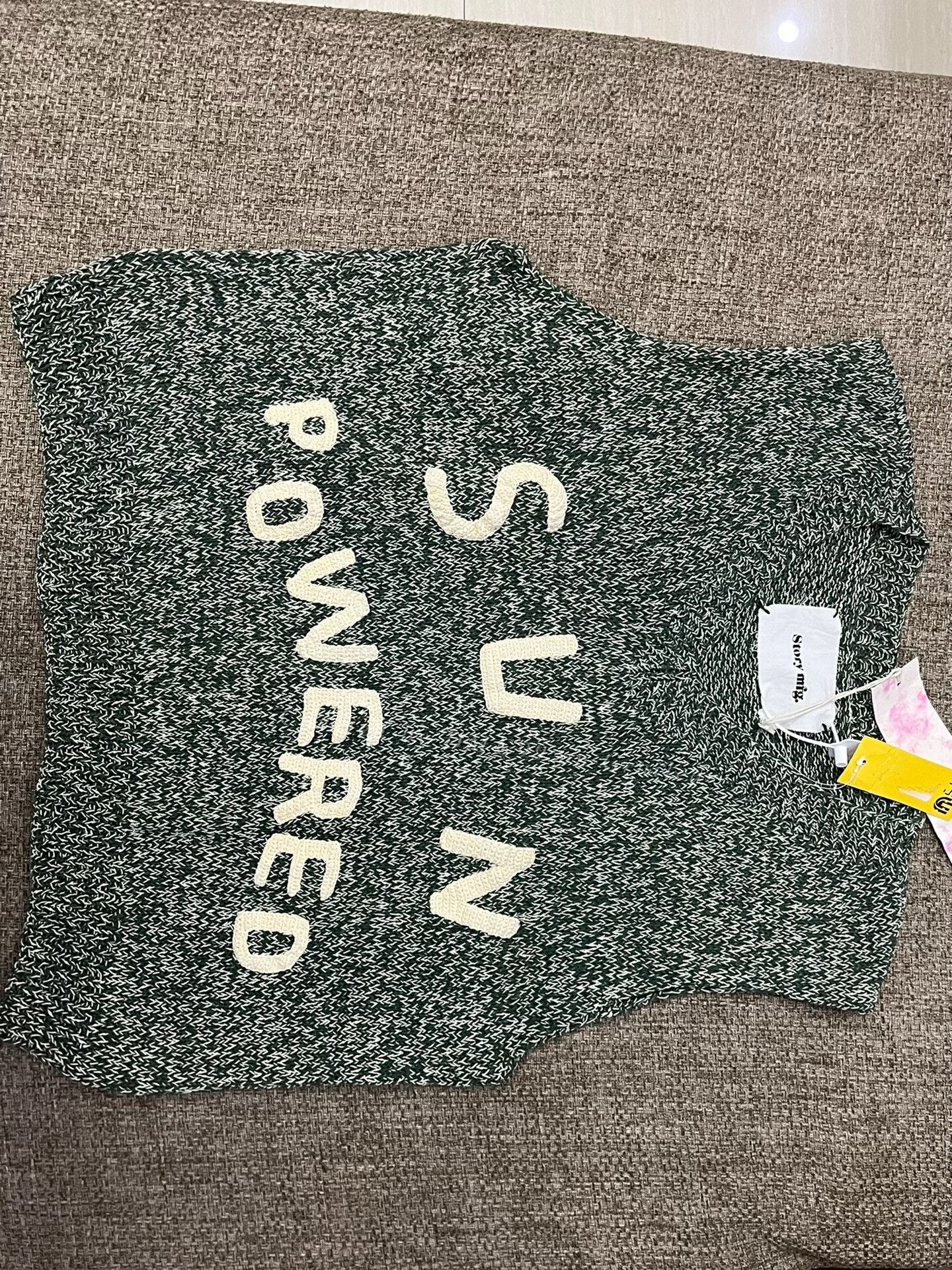 Story Mfg. Story mfg Hand-Knitted Embroidered Vest Size L / US 10 / IT 46 - 1 Thumbnail