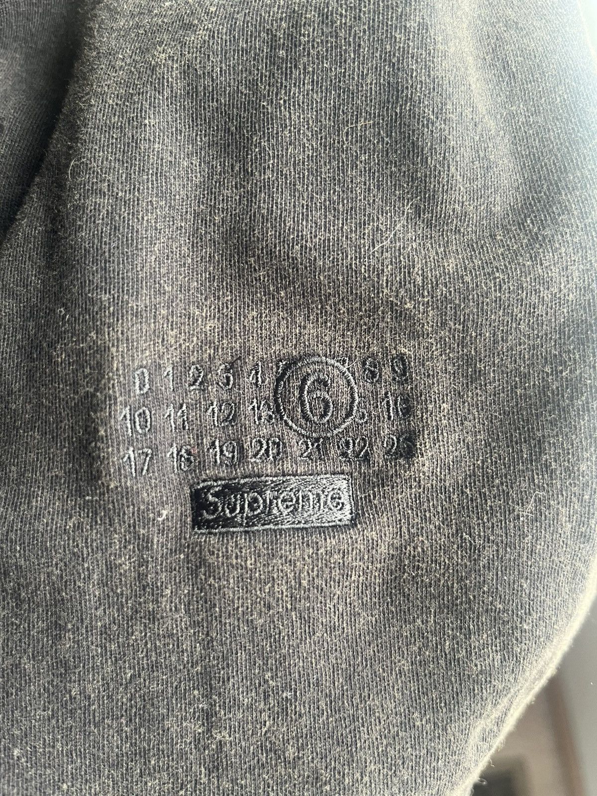 Maison Margiela × Supreme Supreme x MM6 S/S top Size US S / EU 44-46 / 1 - 4 Thumbnail