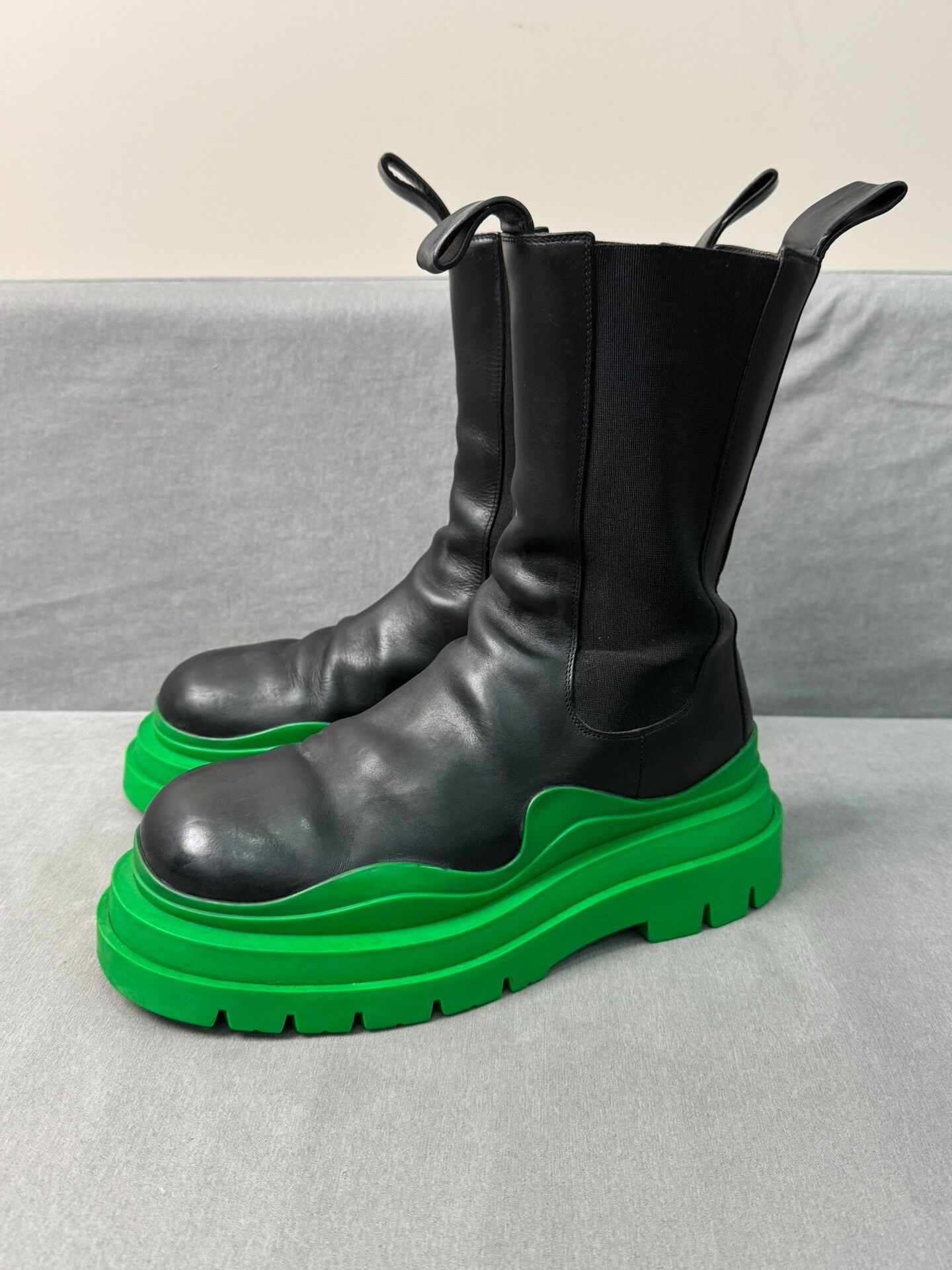 Bottega Veneta Bottega Veneta Platform Chelsea Boots Size US 9 / EU 42 - 1 Thumbnail