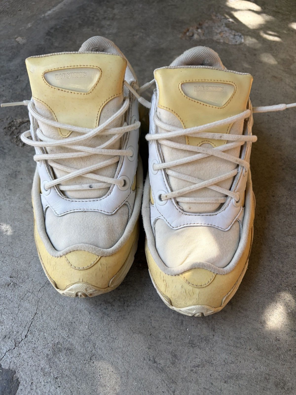 Raf Simons raf simons ozweegos bunny white Size US 8 / EU 41 - 1 Thumbnail