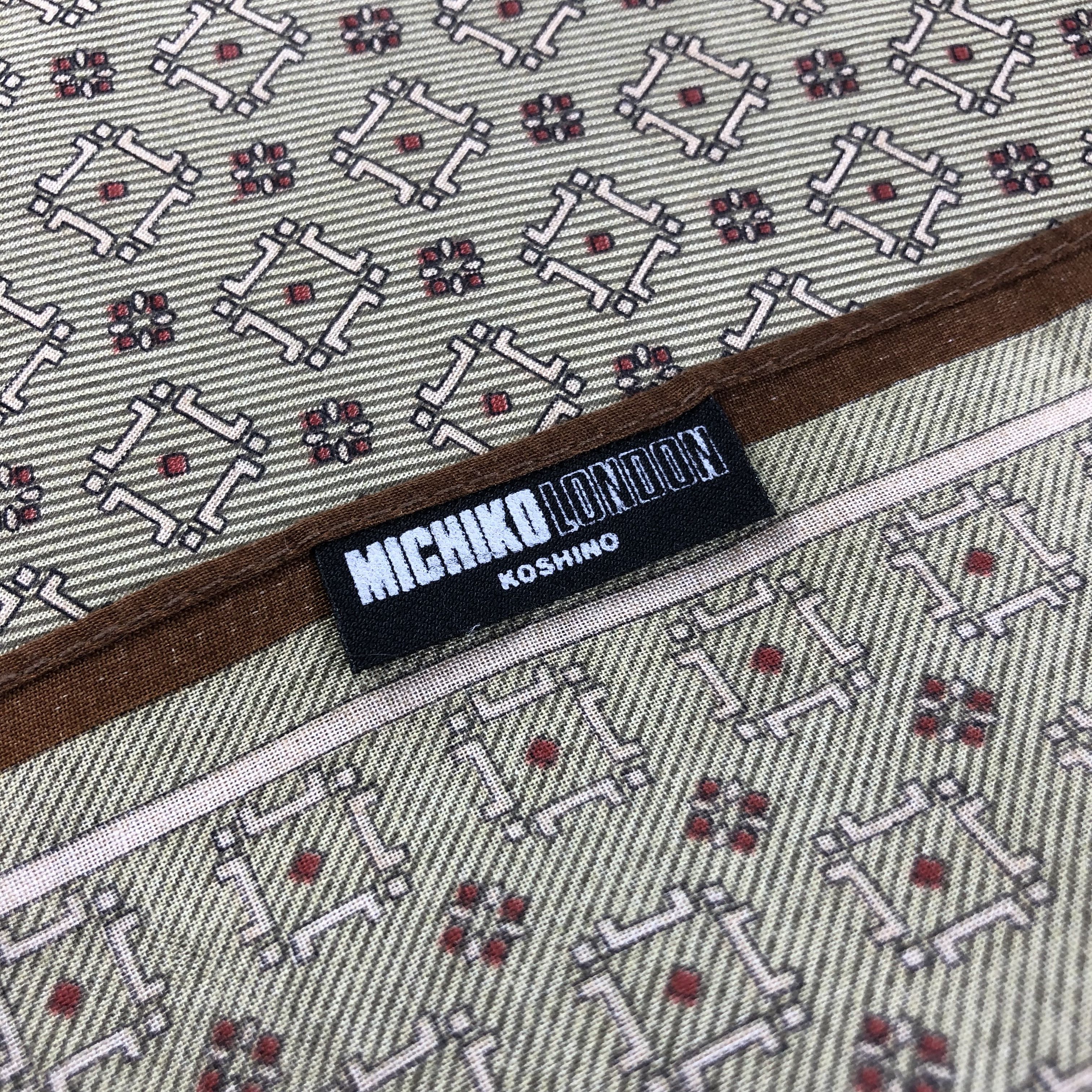 Michiko Koshino London Michiko Koshino Handkerchief Neckerchief Bandana H1482 Size ONE SIZE - 4 Thumbnail