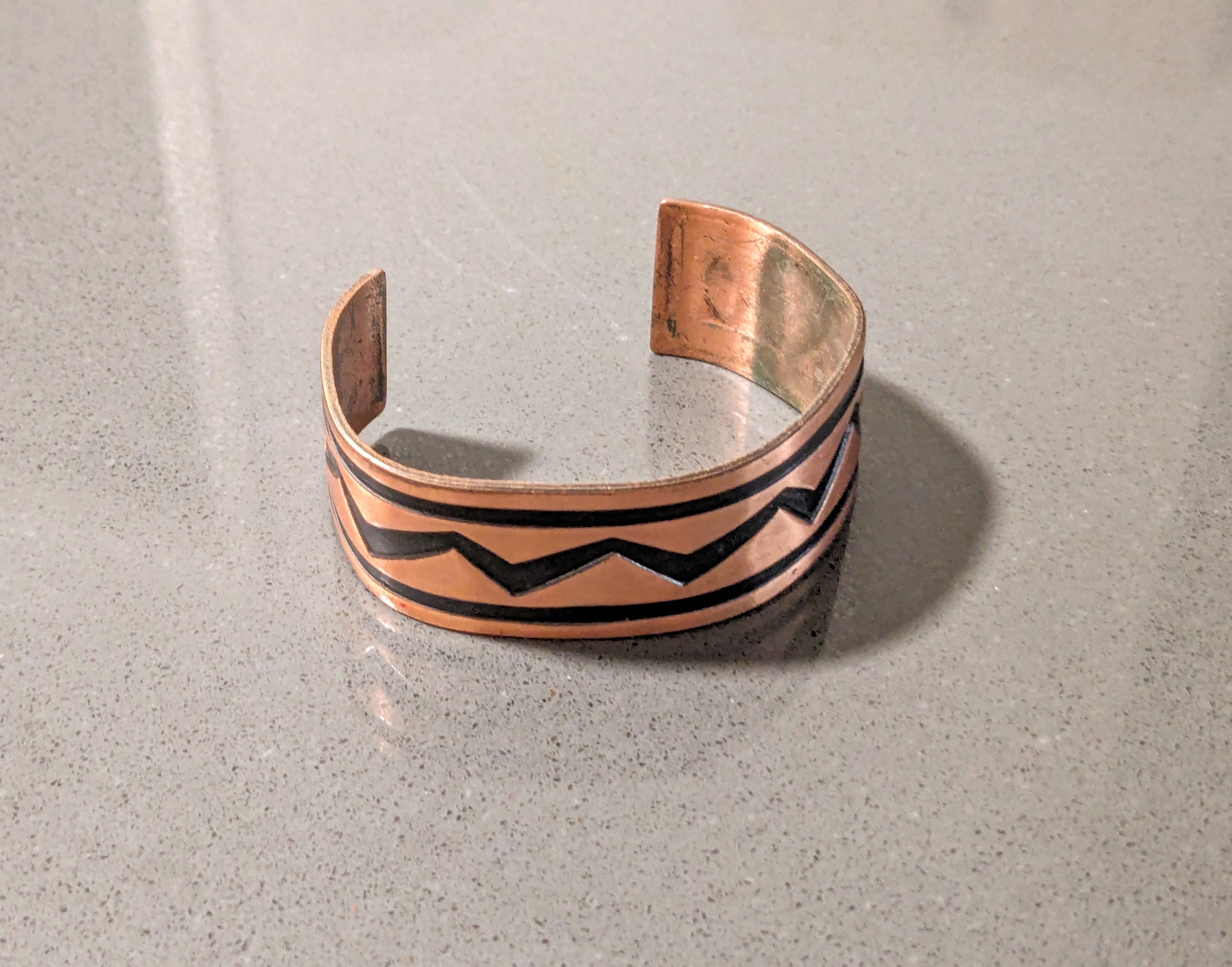 Jewelry × Vintage Vintage Copper Bracelet Cuff Zigzag Native Tribal Americana Size ONE SIZE - 4 Thumbnail