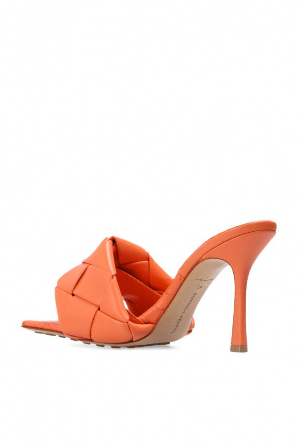 Bottega Veneta o1mle0325 Lido Mule Sandals Papaya in Tangerine Size US 7 / IT 37 - 5 Thumbnail