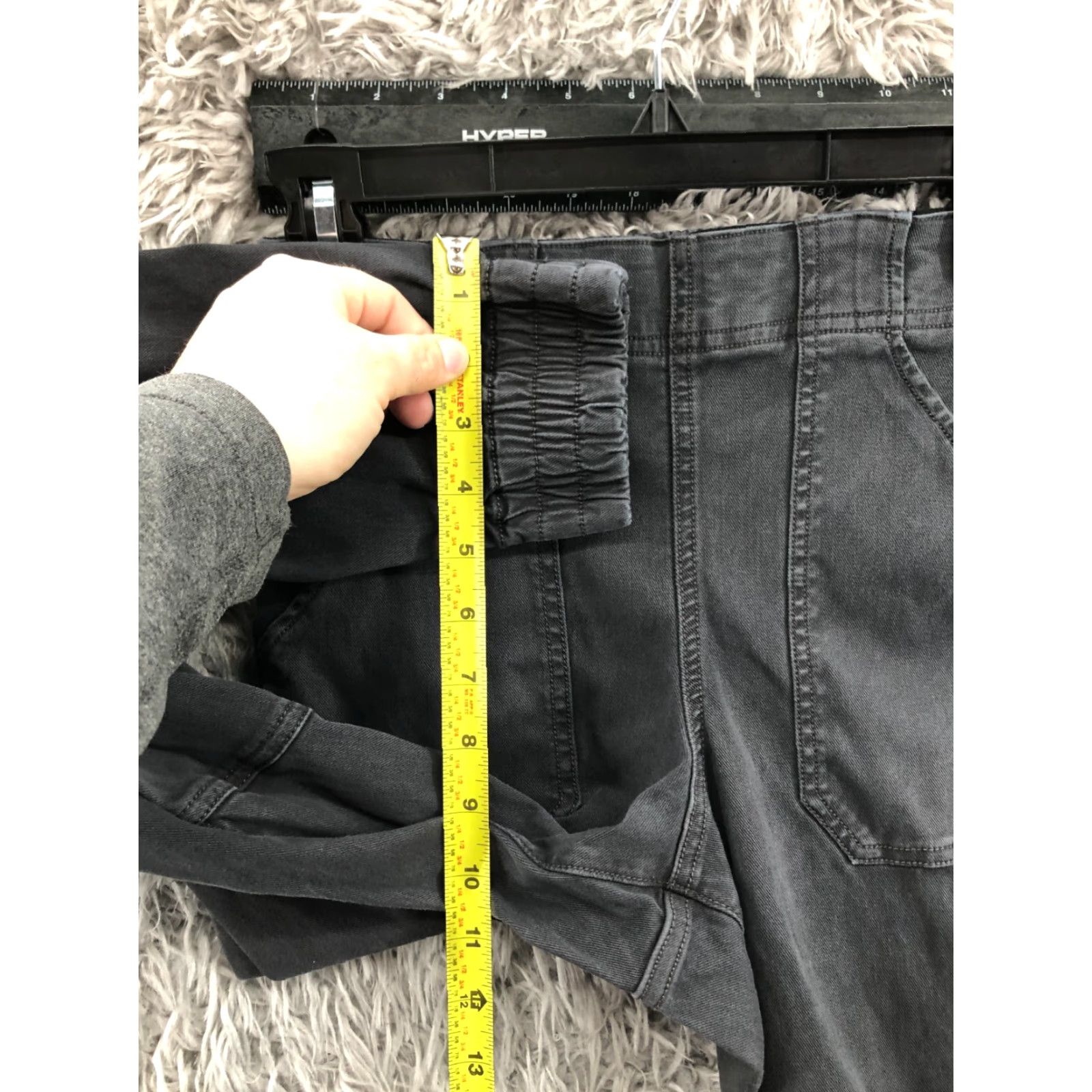 Spanx Spanx Stretch Twill Cargo Jogger Pants Size S Womens Gray Size 28" / US 6 / IT 42 - 4 Thumbnail
