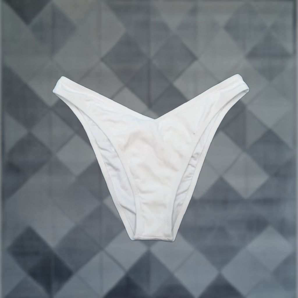 Victorias Secret Vintage Victoria's Secret White XL Thong Bikini Swim Bottom Women's Beach Swimwear (Size 40)