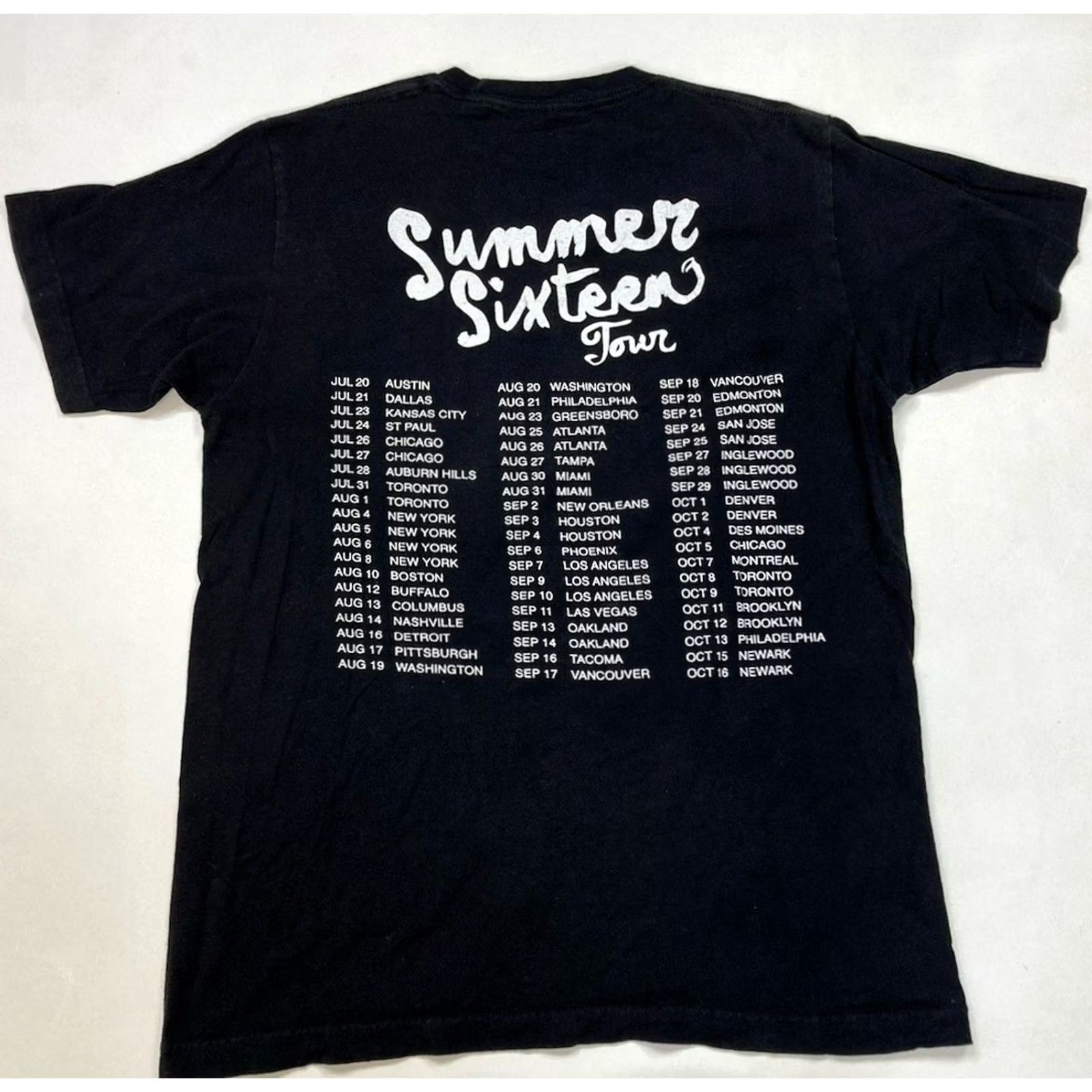 Vintage Future Summer Sixteen Tour Graphic T-shirt Women Medium Black Rap Music Size M / US 6-8 / IT 42-44 - 3 Thumbnail