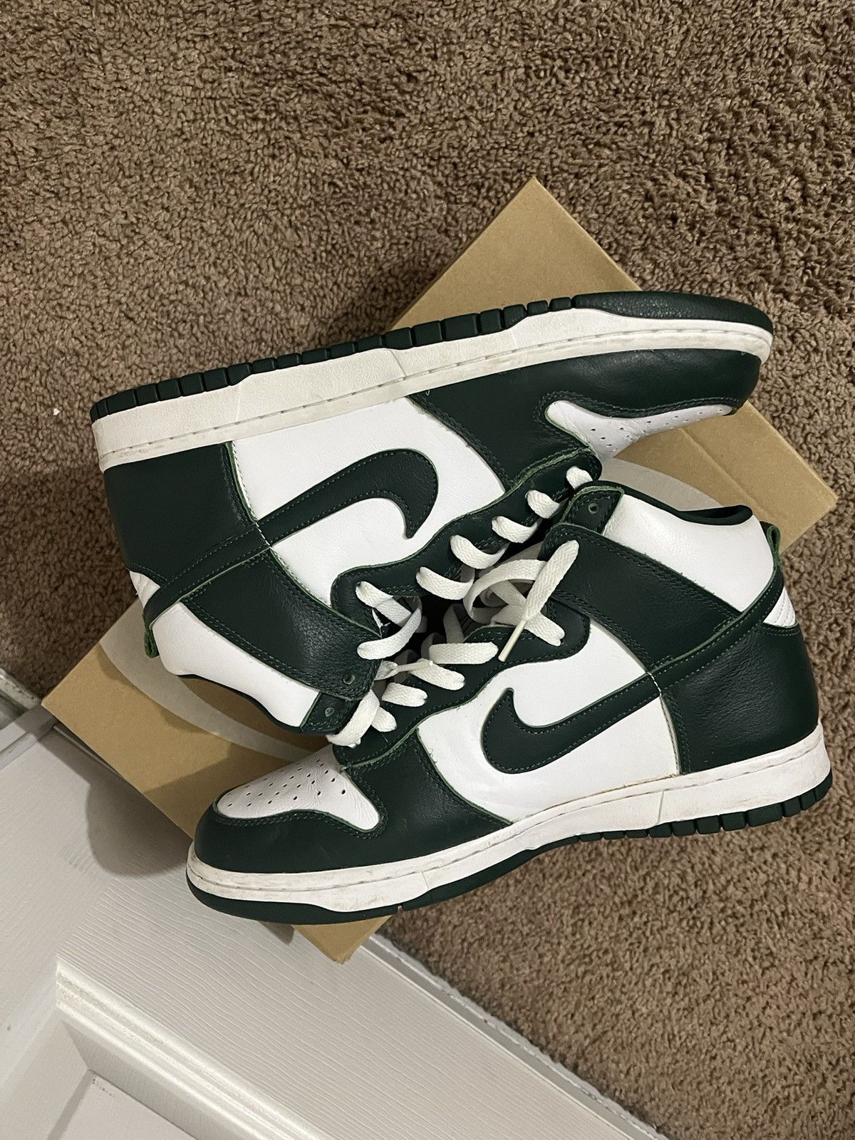 Nike × Vintage Nike Dunk High Spartan Green Size US 10.5 / EU 43-44 - 1 Thumbnail