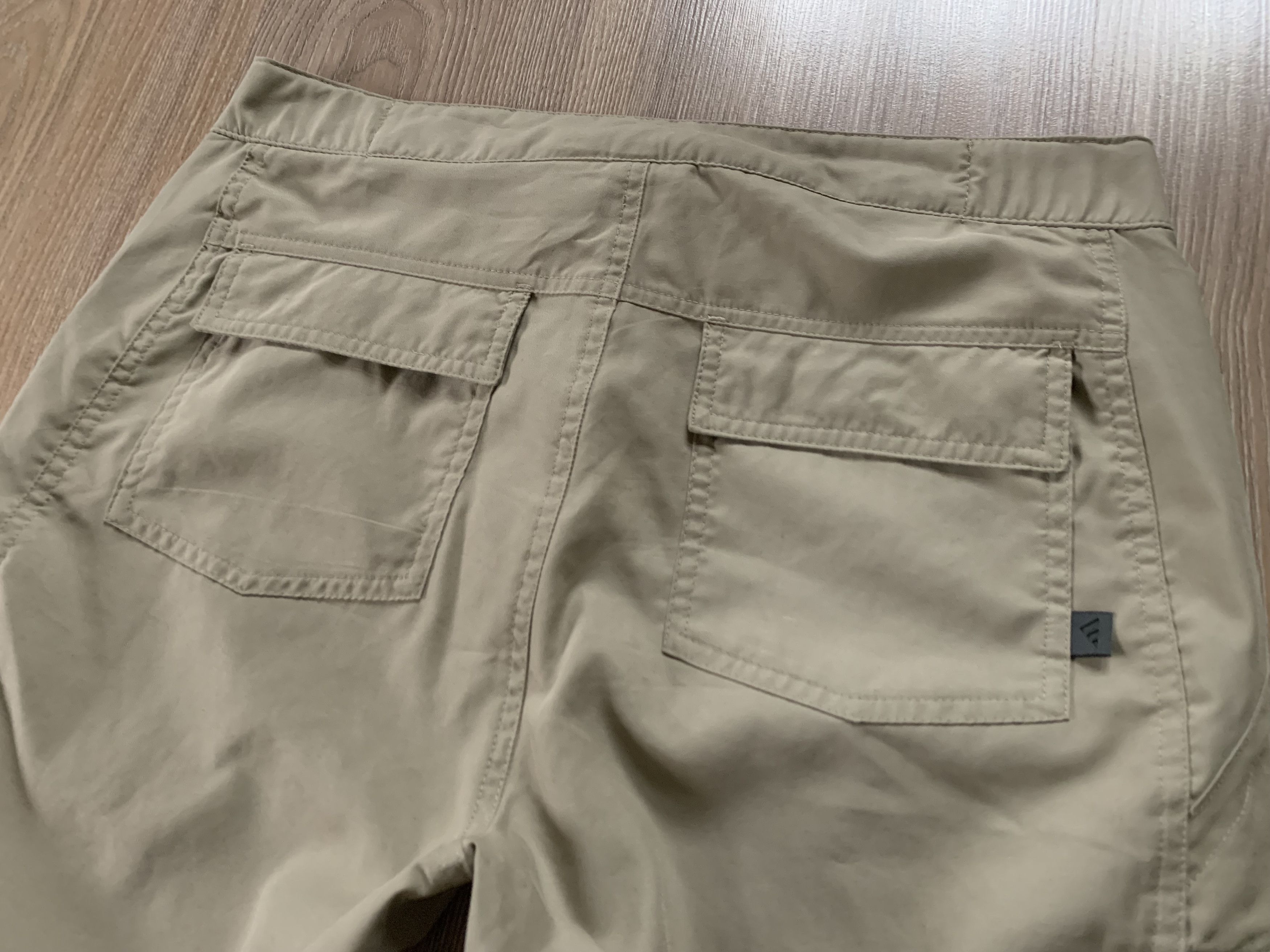 Adidas × Vintage Adidas Women’s Trekking Multi Pocket Pants Size 30" / US 8 / IT 44 - 7 Thumbnail