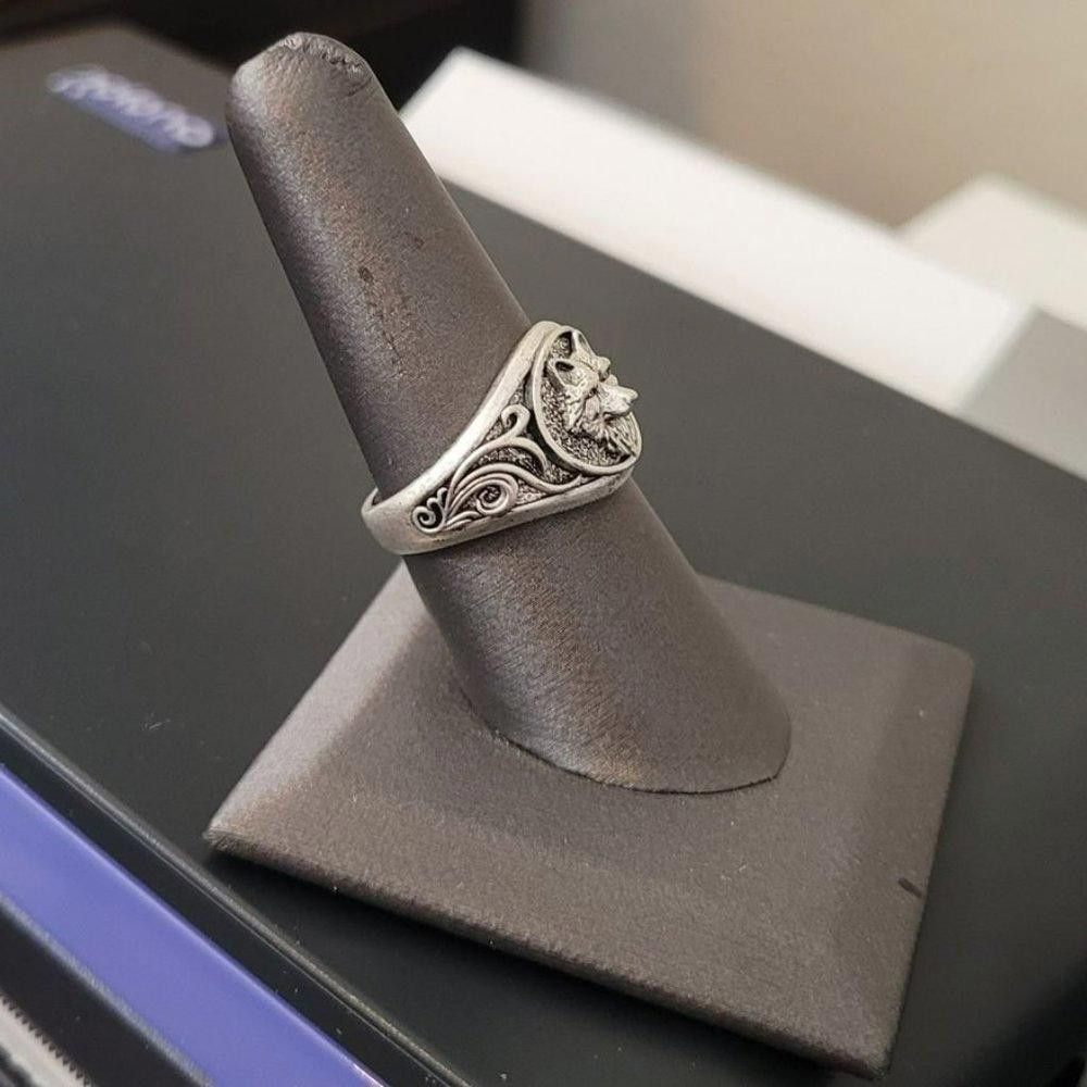 Designer Men's 925 Silver Retro Wolf Totem Punk Ring - Size 8 Size ONE SIZE - 4 Thumbnail