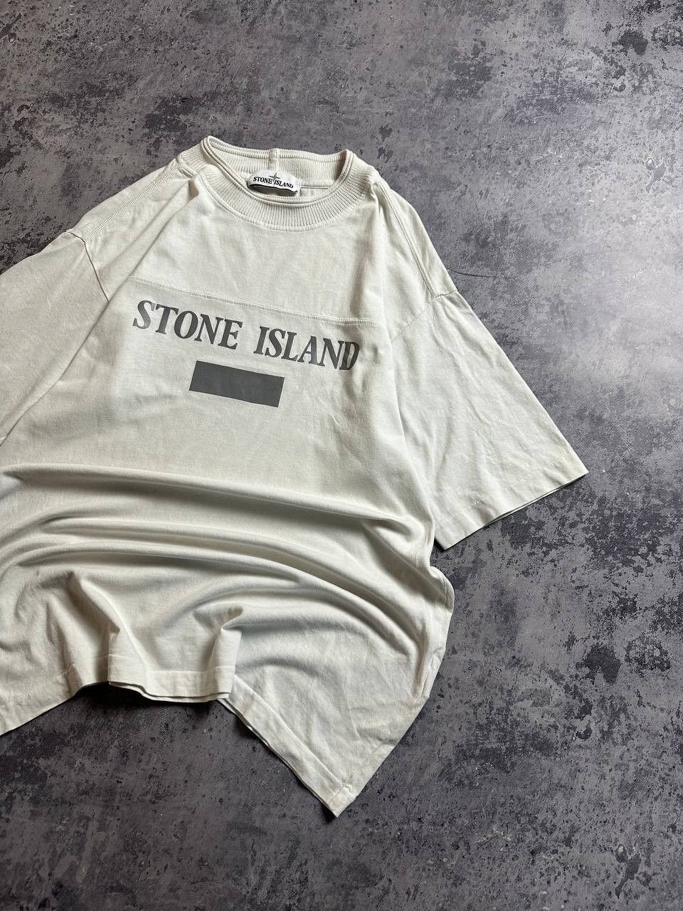 Stone Island Stone Island Reflective logo t-shirt Size US XL / EU 56 / 4 - 3 Thumbnail