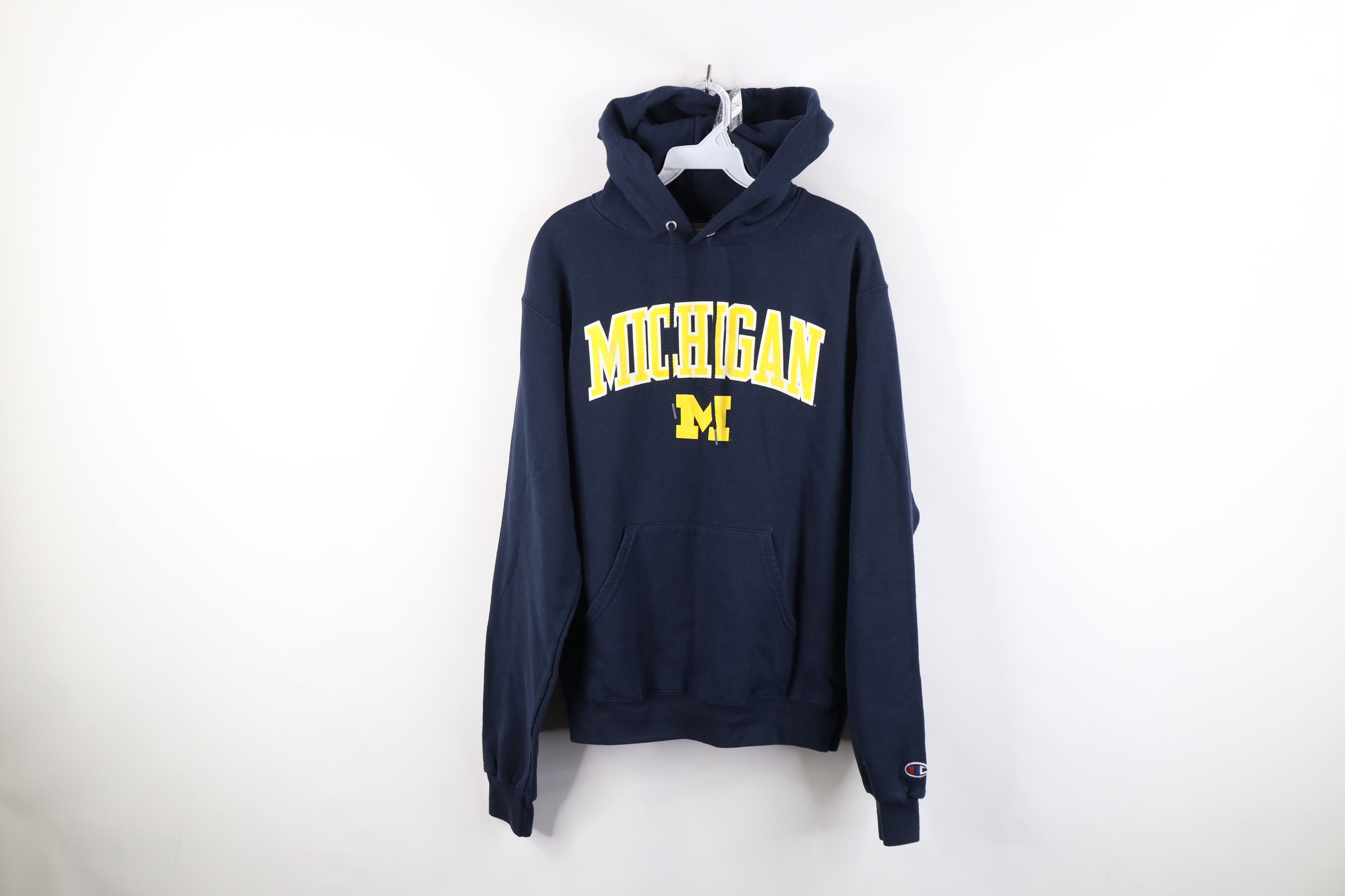 Champion Vintage Champion University of Michigan Hoodie Sweatshirt Size US S / EU 44-46 / 1 - 1 Thumbnail