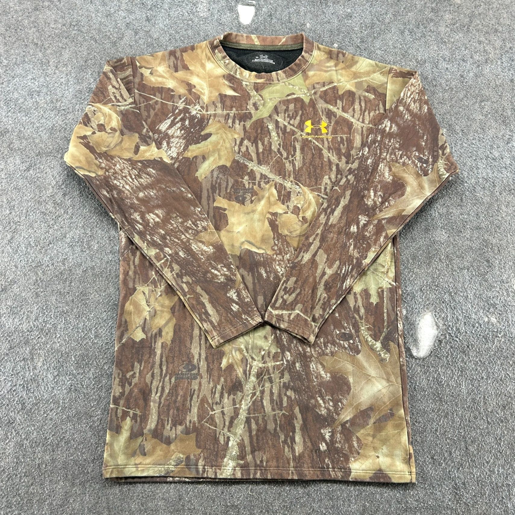 Under Armour Under Armour Shirt Mens XL Realtree Camo Mock Neck Fitted Compression Polyester Slim Multicolor 90s Camouflage Long Sleeve Size US XL / EU 56 / 4 - 2 Thumbnail