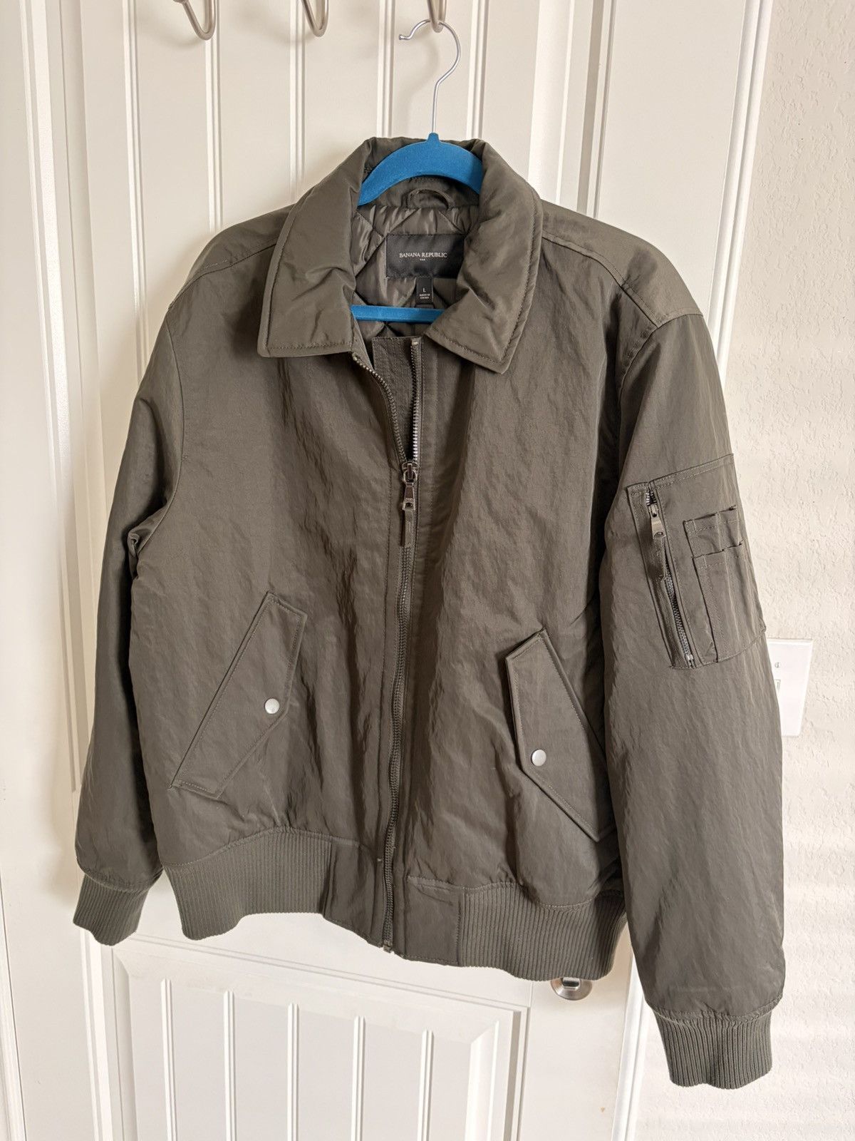 Banana Republic Banana Republic Tailored Performance Bomber Jacket Size US L / EU 52-54 / 3 - 1 Thumbnail