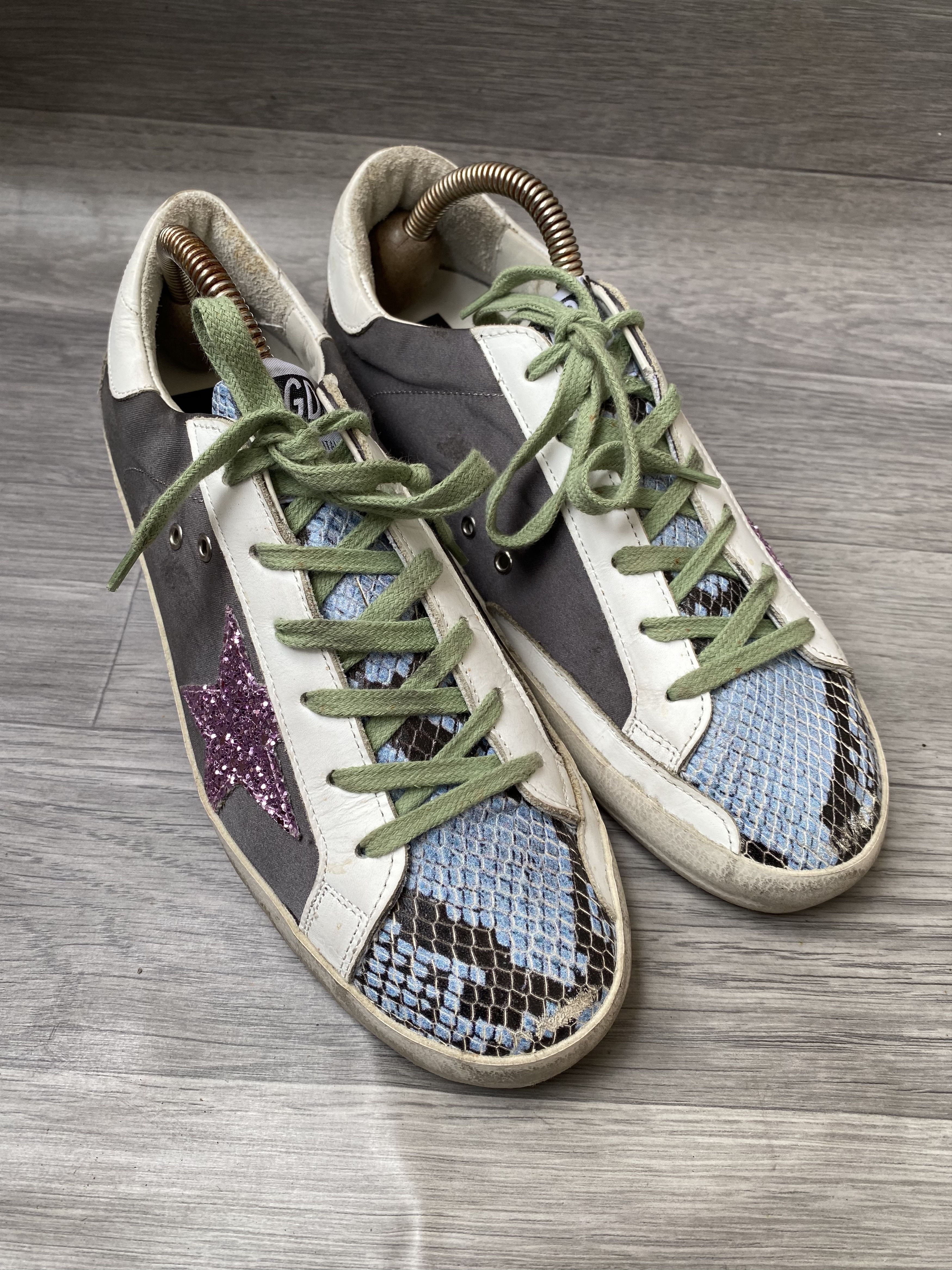 Golden Goose Golden goose superstar colourful low snake print sneakers Size US 9 / IT 39 - 11 Thumbnail