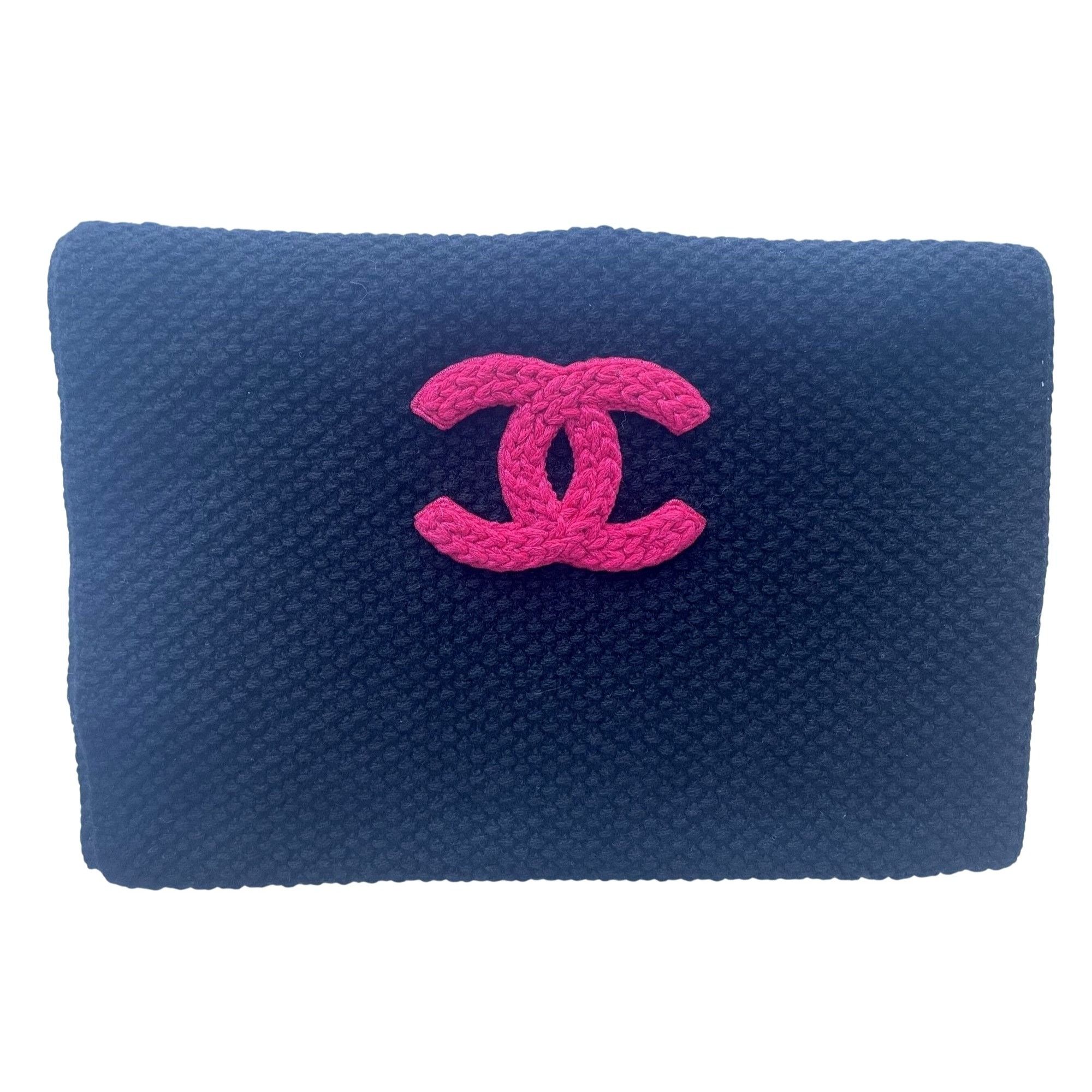 Chanel Chanel Navy Blue Knit Scarf With Pink Logo Embroidery Womens Size ONE SIZE - 6 Thumbnail