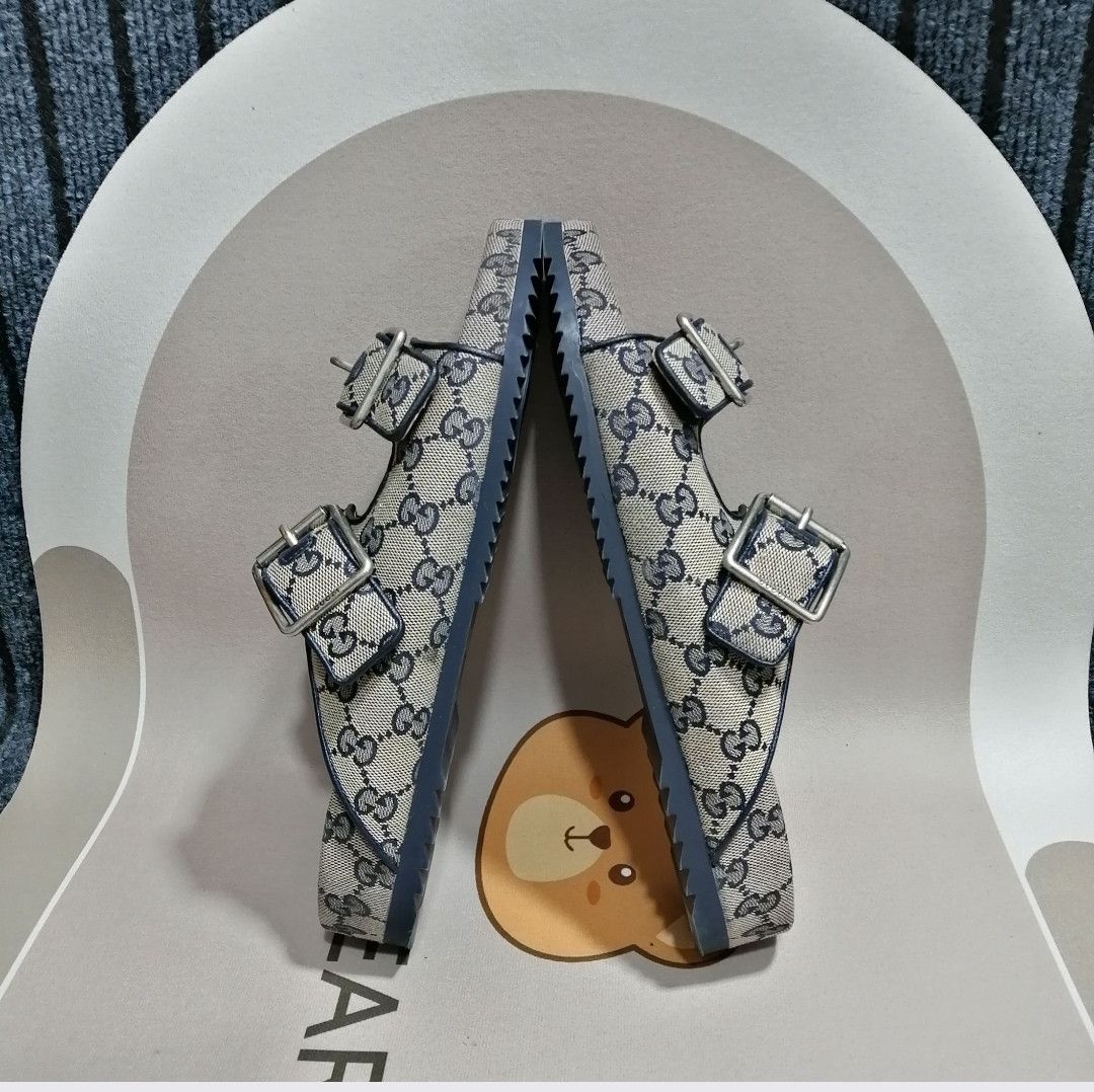 Gucci Gucci Logo Print Slide Sandals Size US 8 / EU 41 - 8 Thumbnail