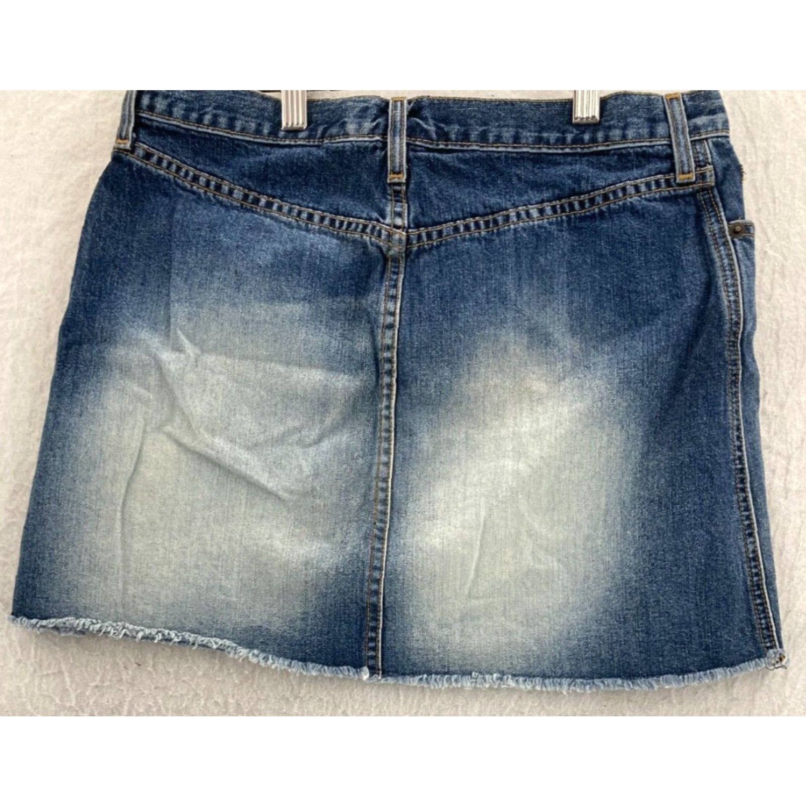 Abercrombie & Fitch Abercrombie & Fitch Denim Skirt Women 8 Knee Length Mini Blue USA Made Size 30" / US 8 / IT 44 - 5 Thumbnail