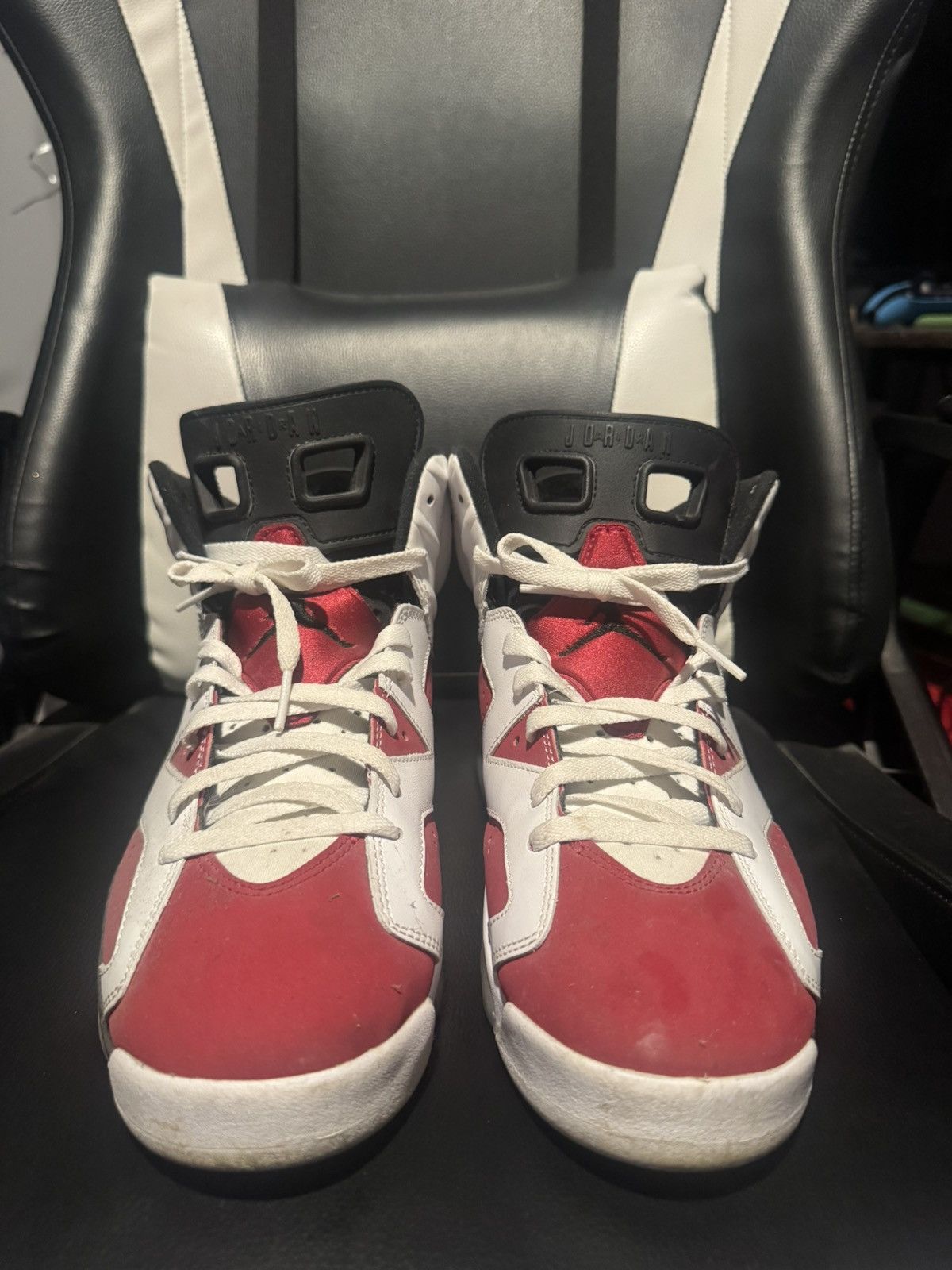 Jordan Brand Air Jordan 6 Retro “Carmine 2021” Size US 9.5 / EU 42-43 - 1 Thumbnail