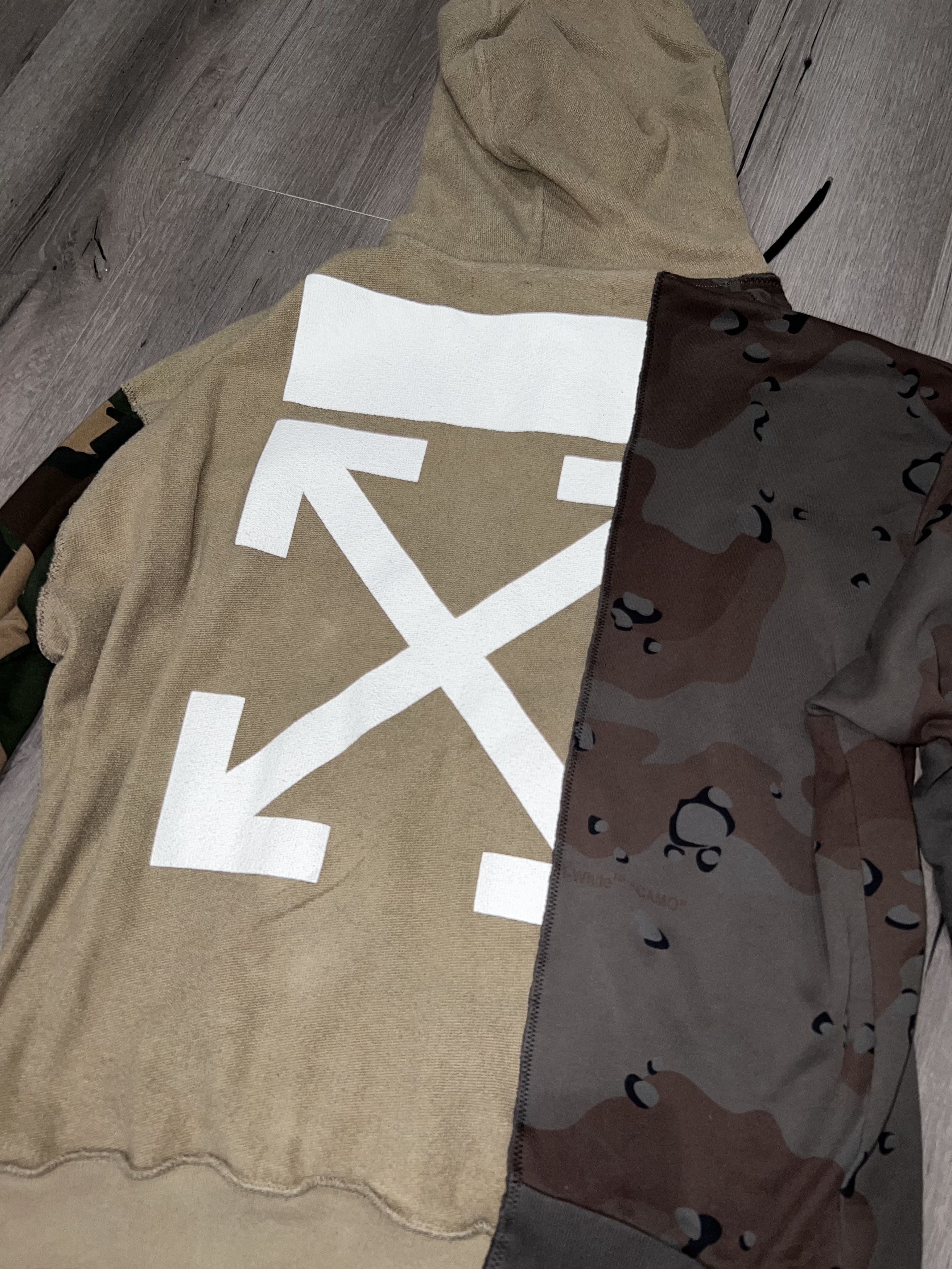 Off-White 2018 Off White Reconstructed Camo Hoodie Size US XXL / EU 58 / 5 - 9 Thumbnail
