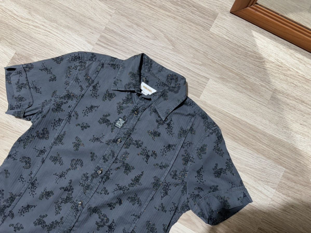 Designer × Diesel Diesel flower floral shirt Size M Size US M / EU 48-50 / 2 - 3 Thumbnail