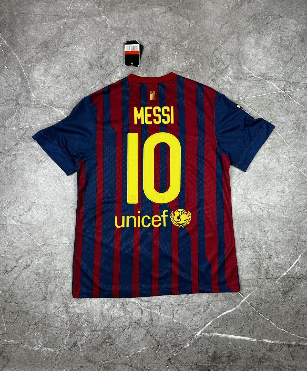 Nike Vintage Nike Barcelona soccer jersey 10 Messi Size L Size US L / EU 52-54 / 3 - 2 Thumbnail