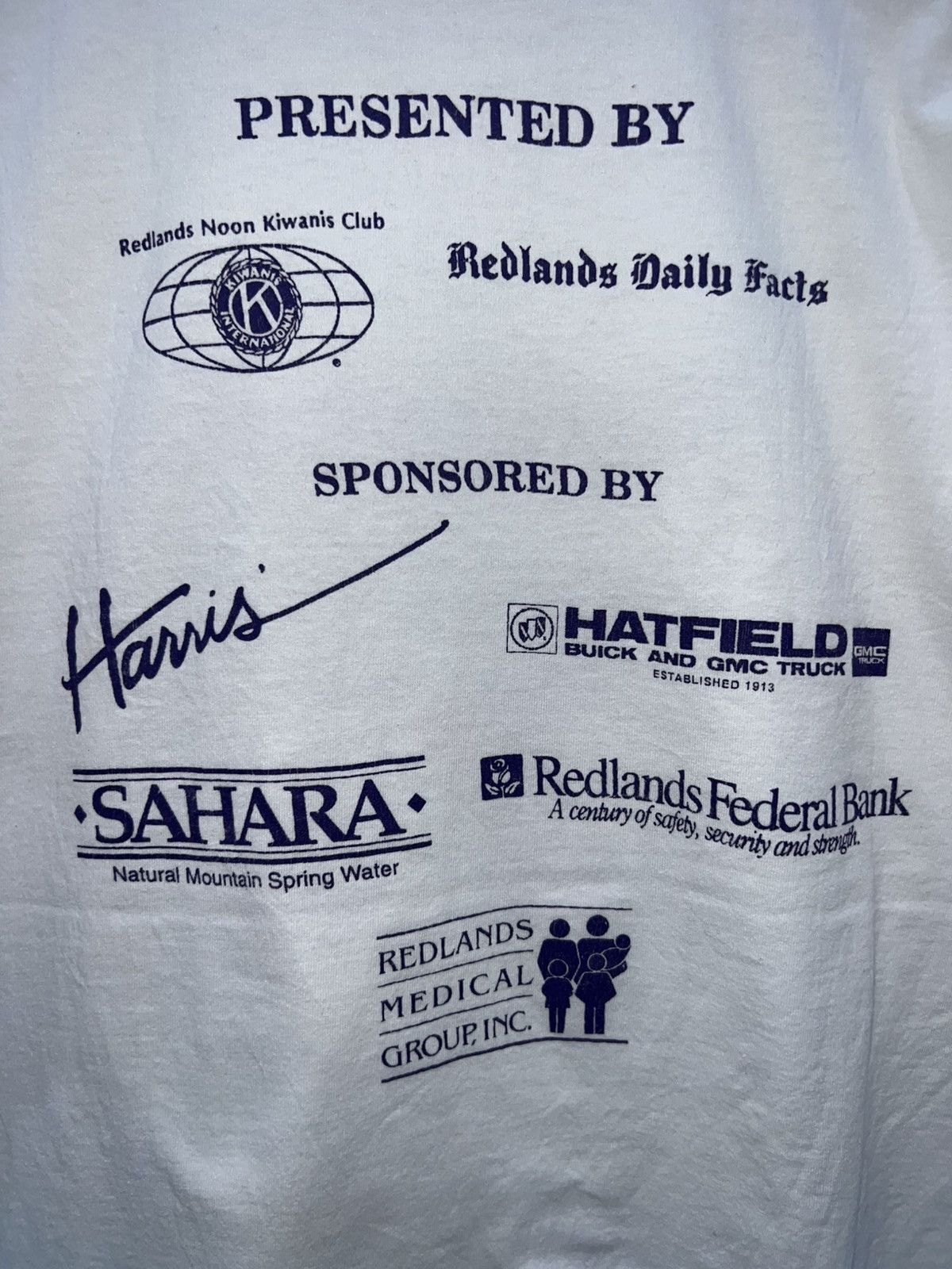 Vintage Vintage Run Redlands 90s T-Shirt Size US L / EU 52-54 / 3 - 4 Thumbnail