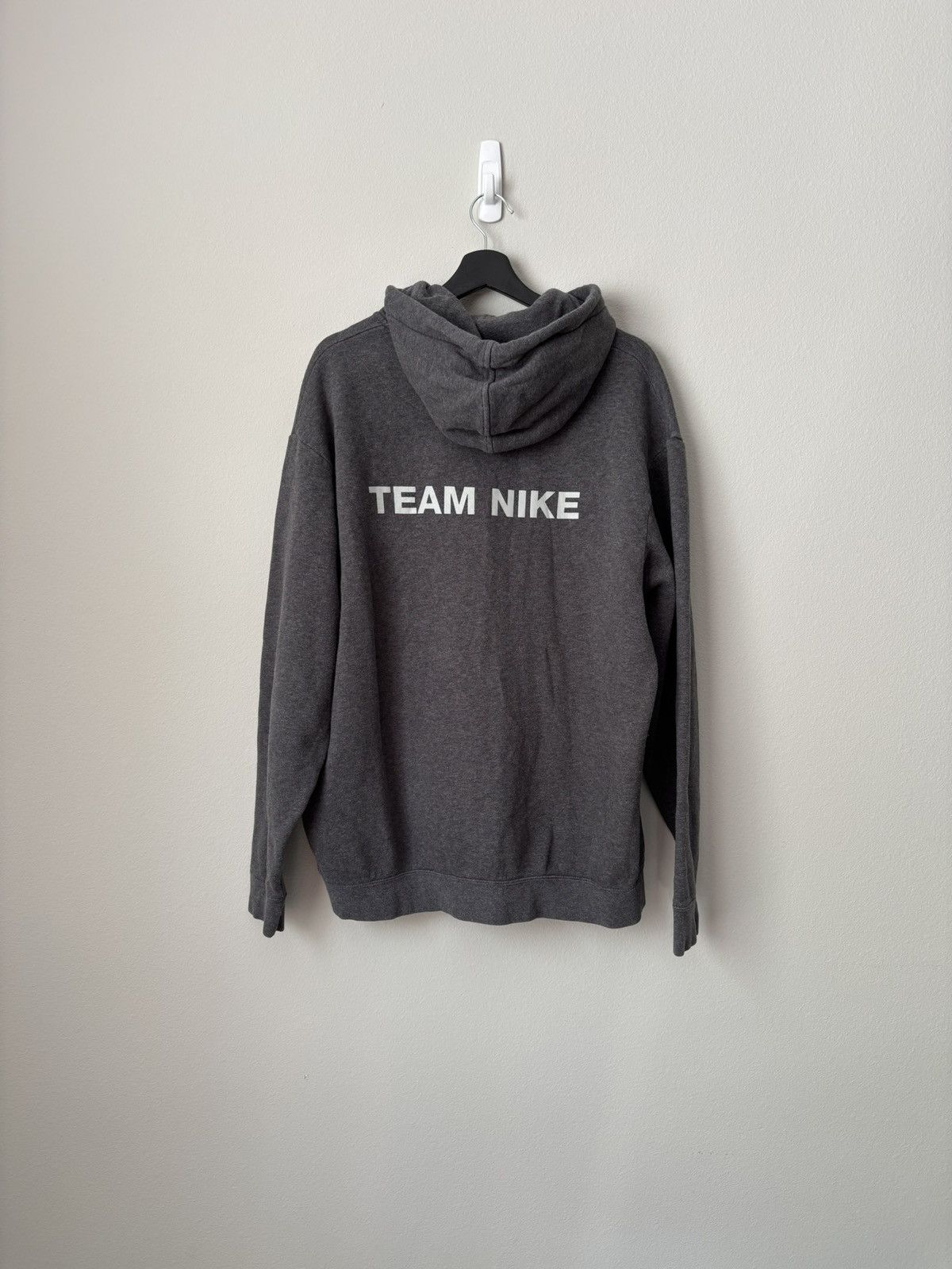 Nike VINTAGE NIKE ZIP UP HOODIE Size US XL / EU 56 / 4 - 4 Thumbnail