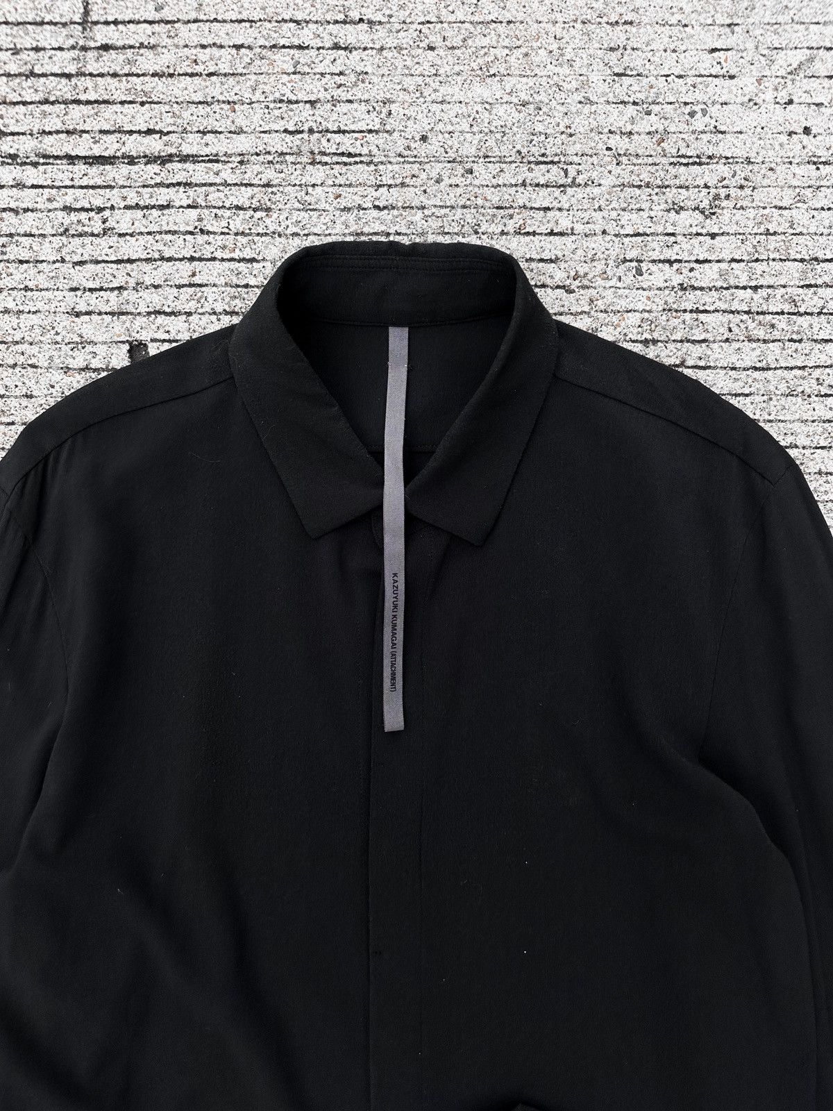 Kazuyuki Kumagai Attachment Attachment Black Ayanasu Concealed Placket Shirts Size US M / EU 48-50 / 2 - 3 Thumbnail