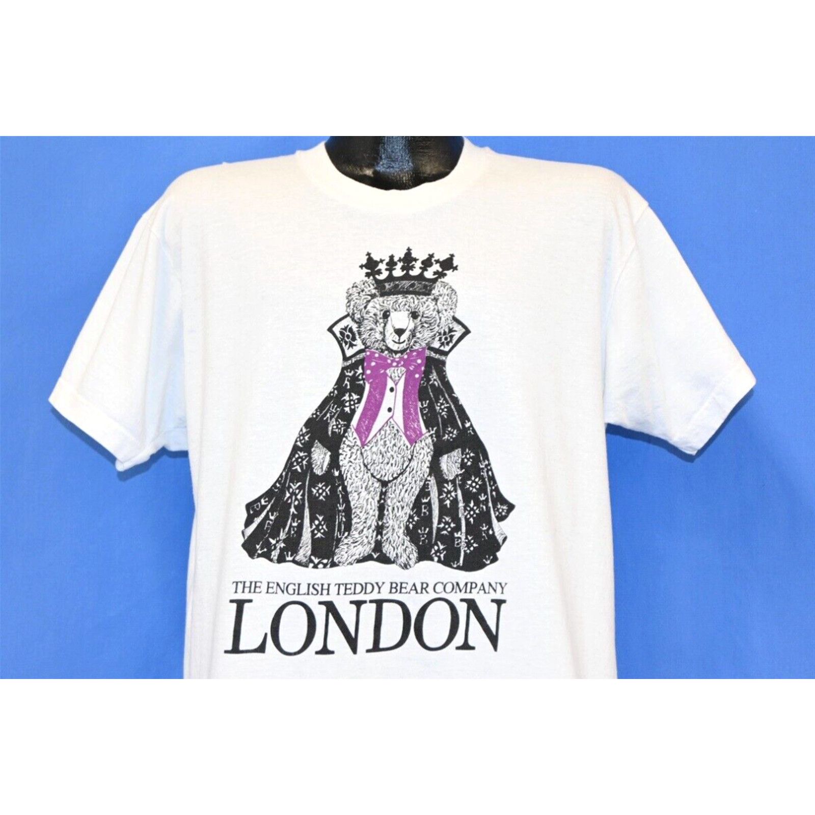 image of Vintage 90's The English Teddy Bear Company London Uk Royal Crown T-Shirt XL in White, Men's