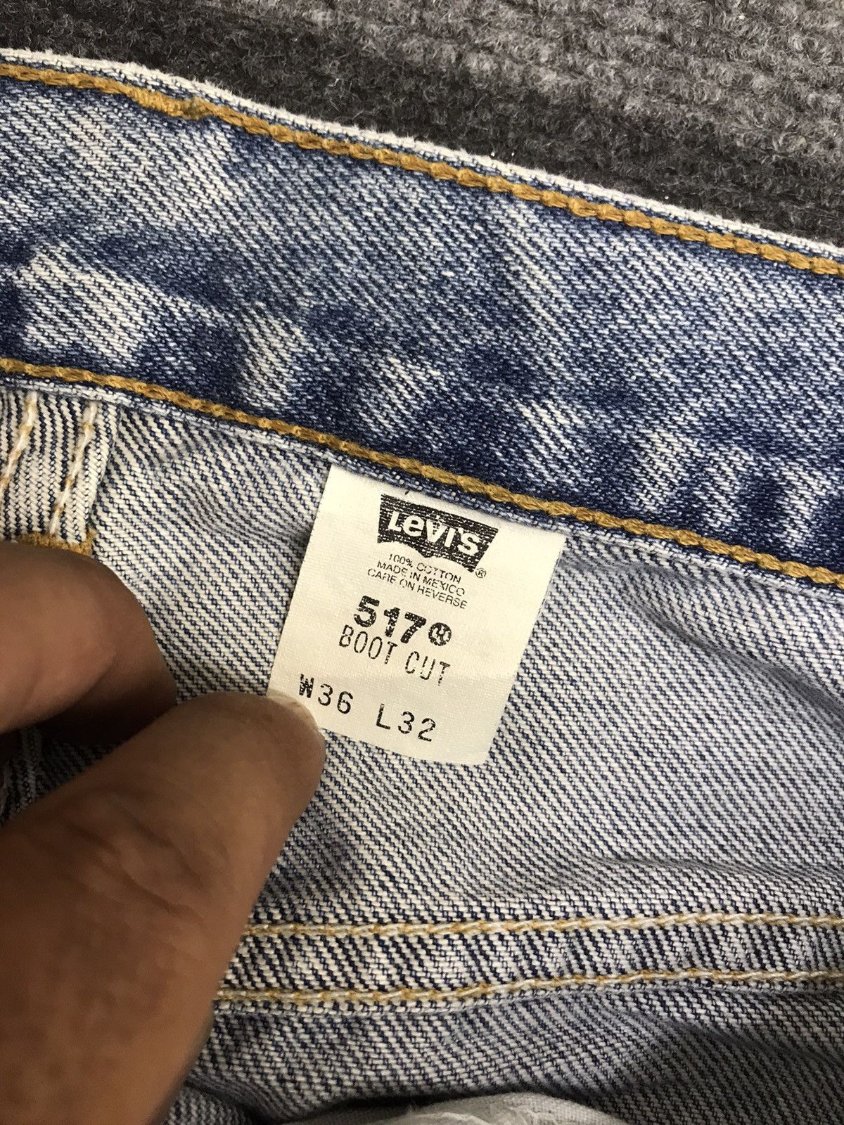 Levi's Flare🔥Vintage Levis 517 Medium Wash Jeans F7 Size US 35 - 10 Thumbnail