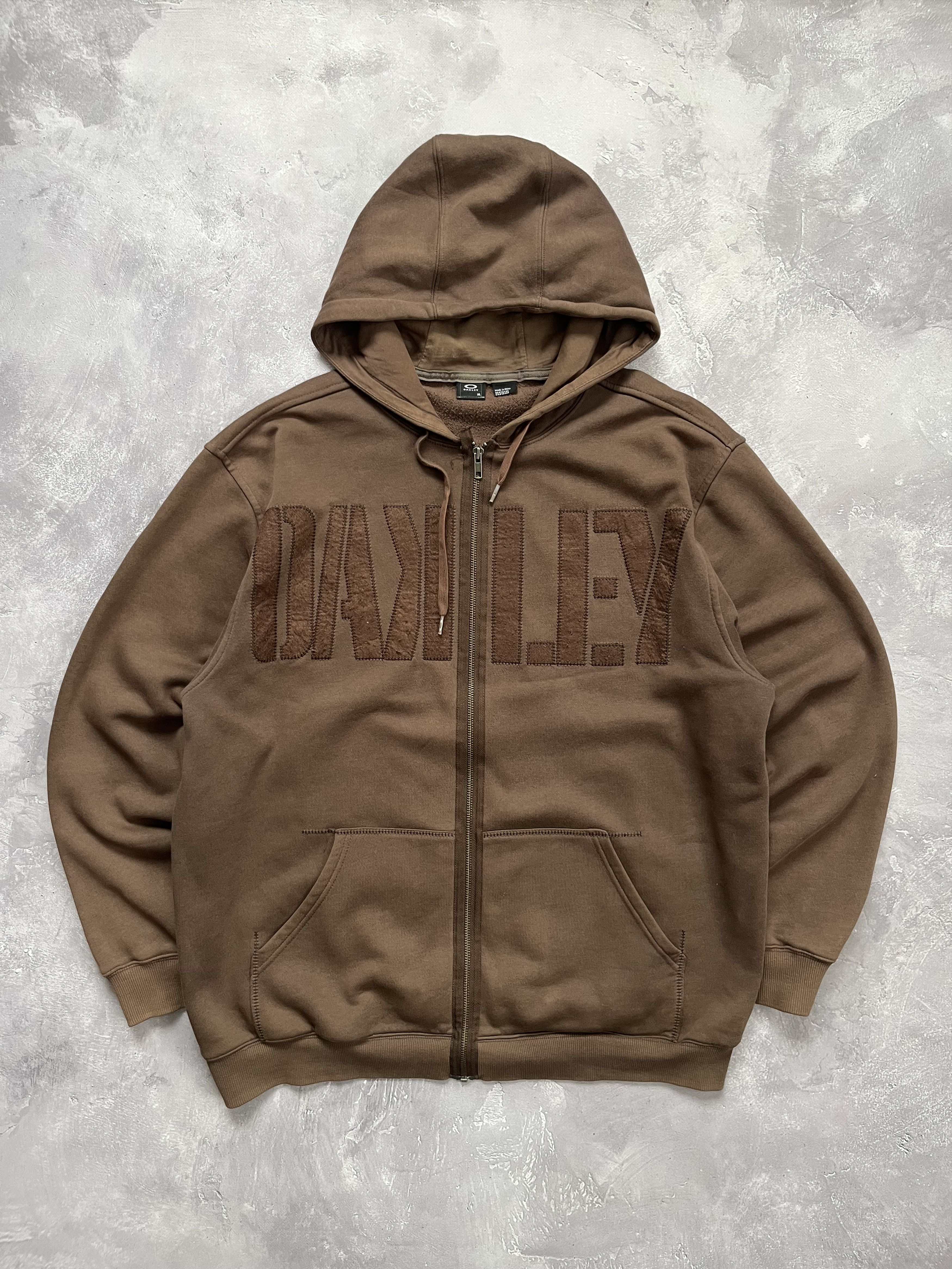 Oakley Vintage Oakley Y2K Hoodie Brown Full Zip Sweatshirt Big Logo Size US XL / EU 56 / 4 - 2 Thumbnail