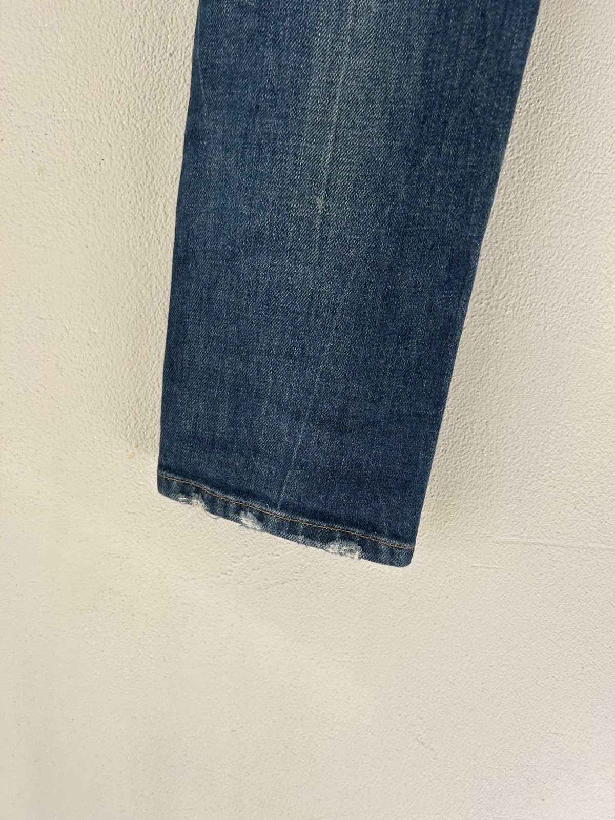Saint Laurent Paris Saint Laurent Paris Distressed Slim-Fit Jeans Size US 33 - 16 Thumbnail