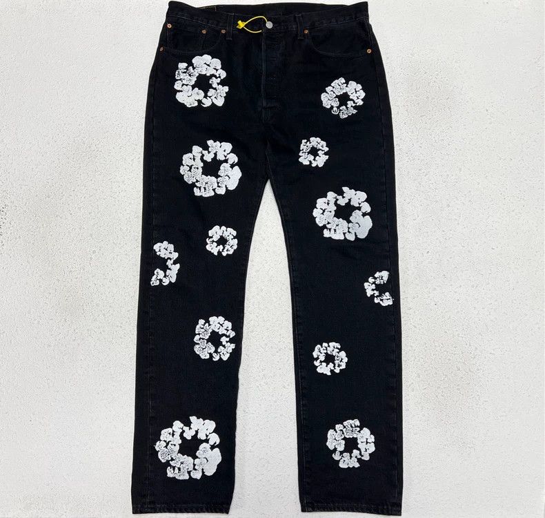 Levi's Levi's Denim Tears Collaboration Floral Wreath Print Jeans-yf Size US 38 / EU 54 - 1 Thumbnail