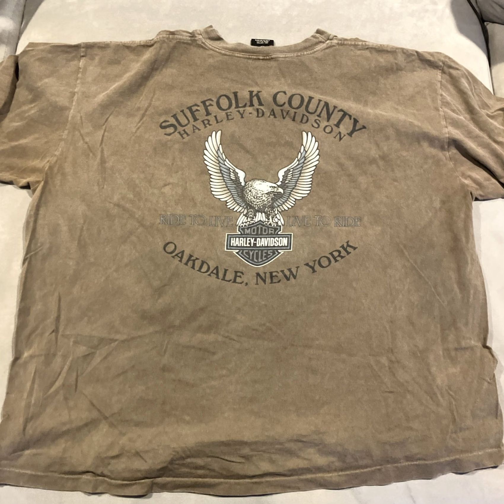 Harley Davidson VINTAGE Harley-Davidson Suffolk County New York Single Stitch T Shirt XXL Brown Mens T-Shirt Short Sleeve 2XL Size US XXL / EU 58 / 5 - 7 Thumbnail