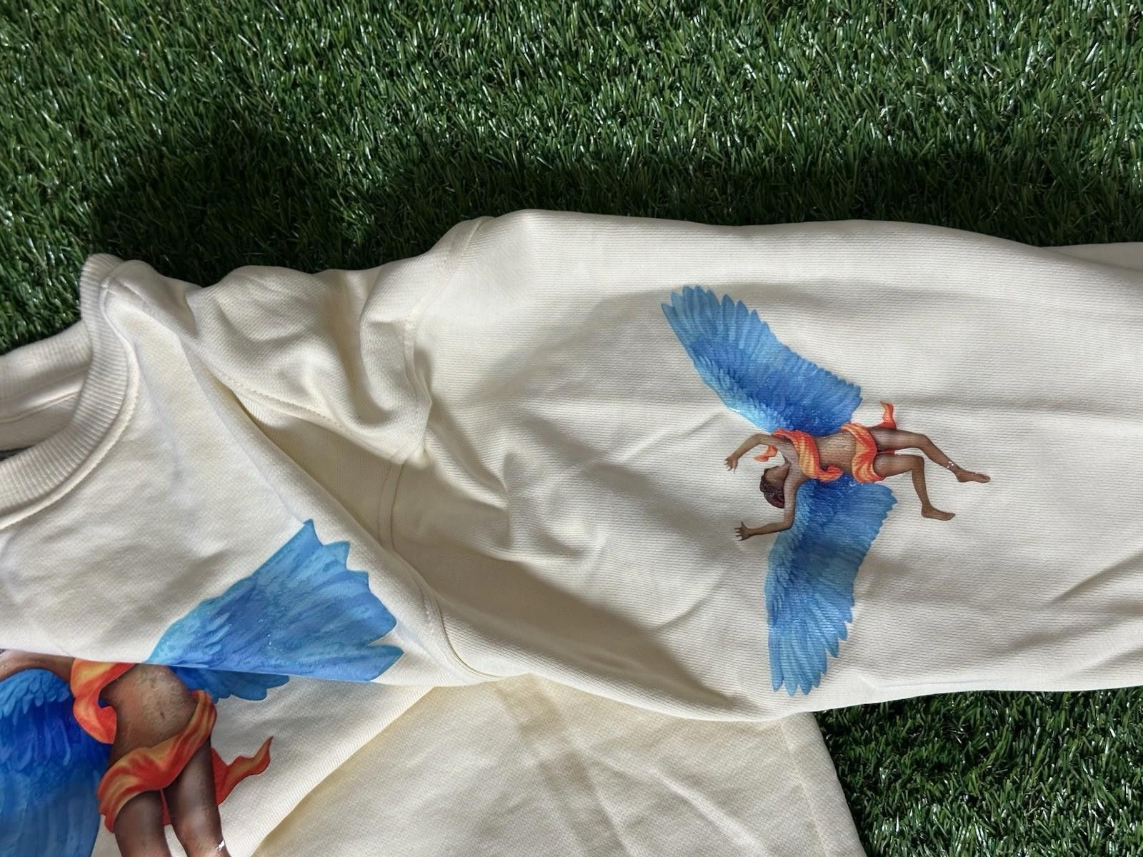 Designer Roku Studio Sweatshirt ANGEL XL Size US XL / EU 56 / 4 - 8 Thumbnail