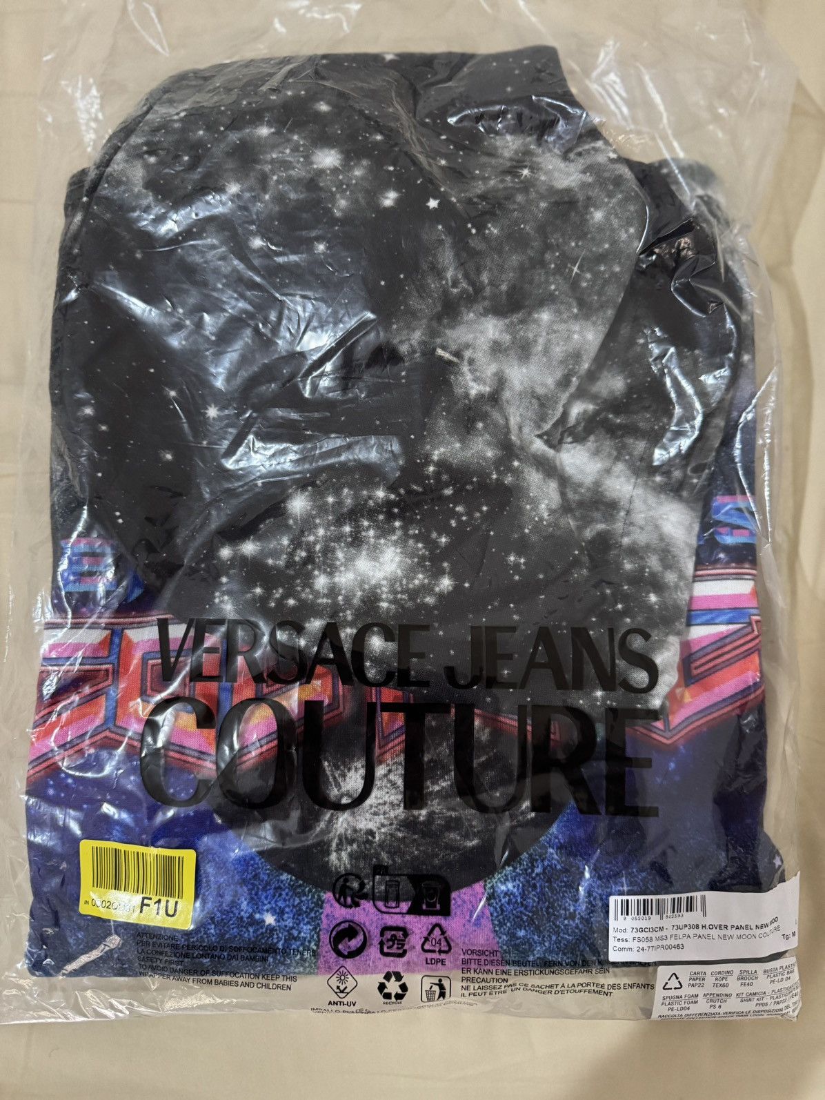 Versace Jeans Couture Versace Jeans Couture “New Moon” Hoodie – Size M Size US M / EU 48-50 / 2 - 12 Thumbnail