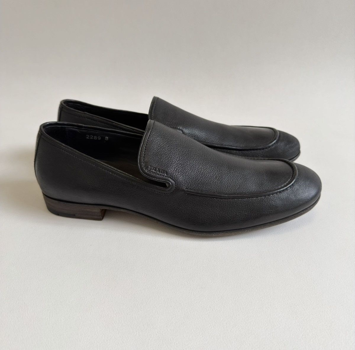 Prada Mid 2000s Black Leather Loafers Size US 9 / EU 42 - 2 Thumbnail